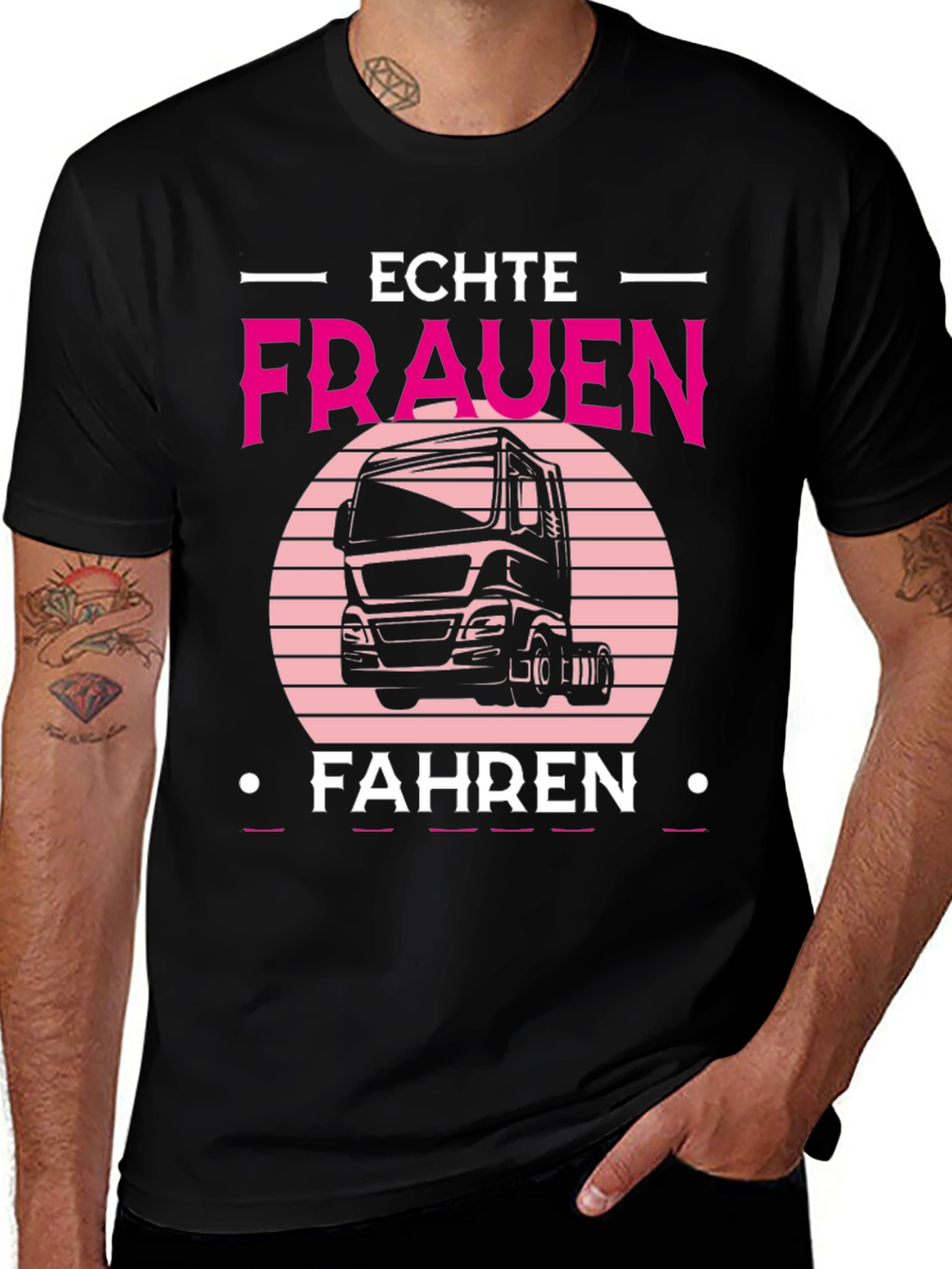 Variant 28 of Echte Frauen Fahren Truck T-Shirt