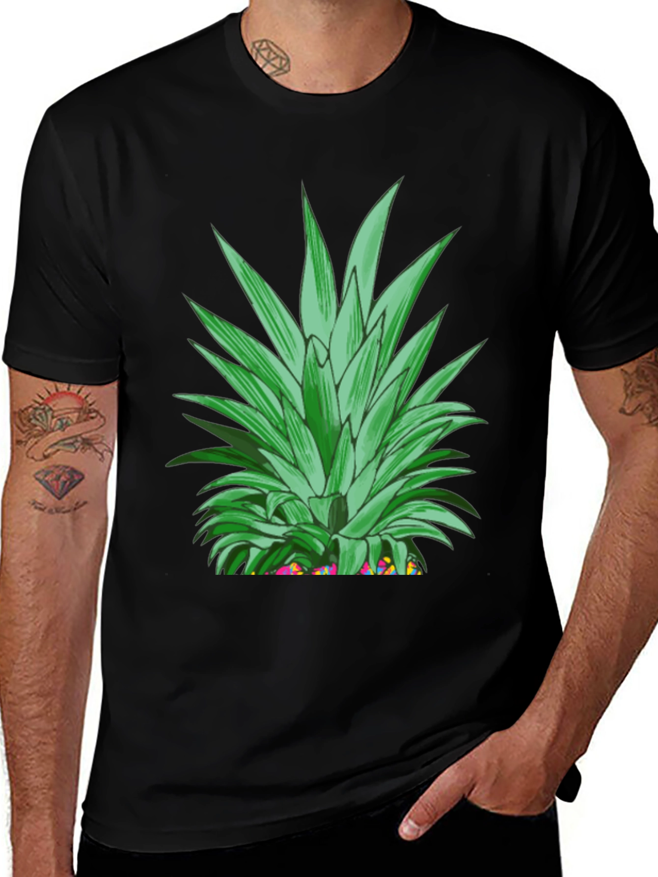Variant 29 of Tropical Pineapple Leaves Graphic Tee