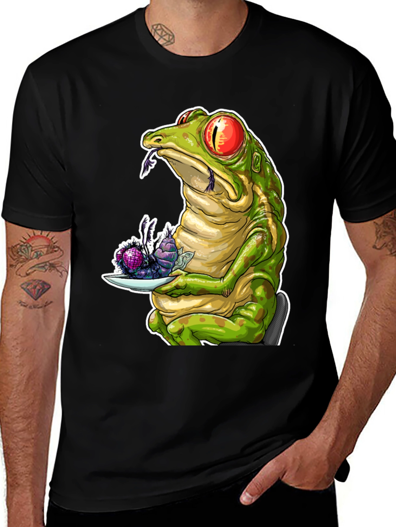 Variant 26 of Frog Eating Flies Graphic T-Shirt