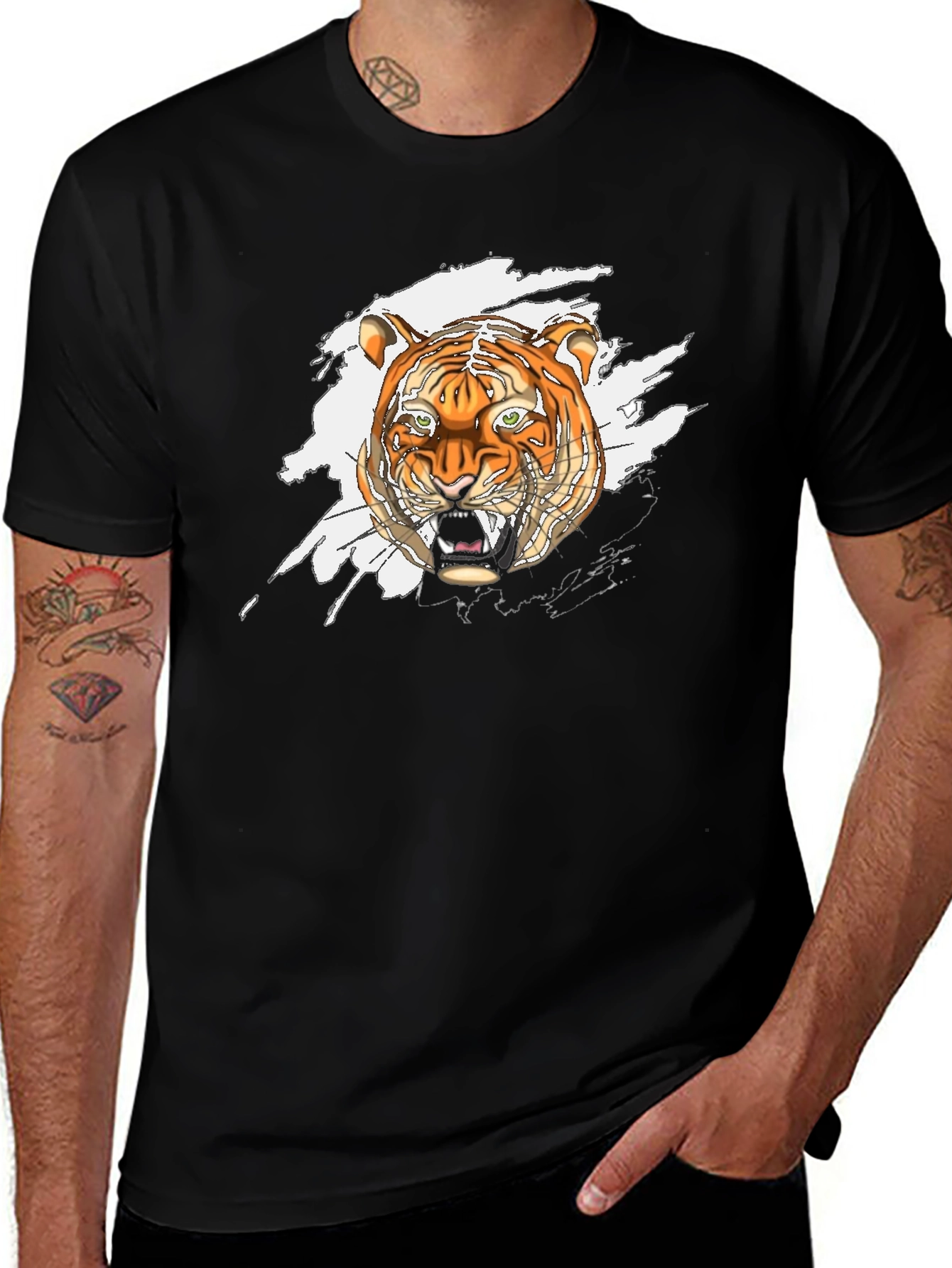 Variant 13 of Tiger Graphic Black T-Shirt