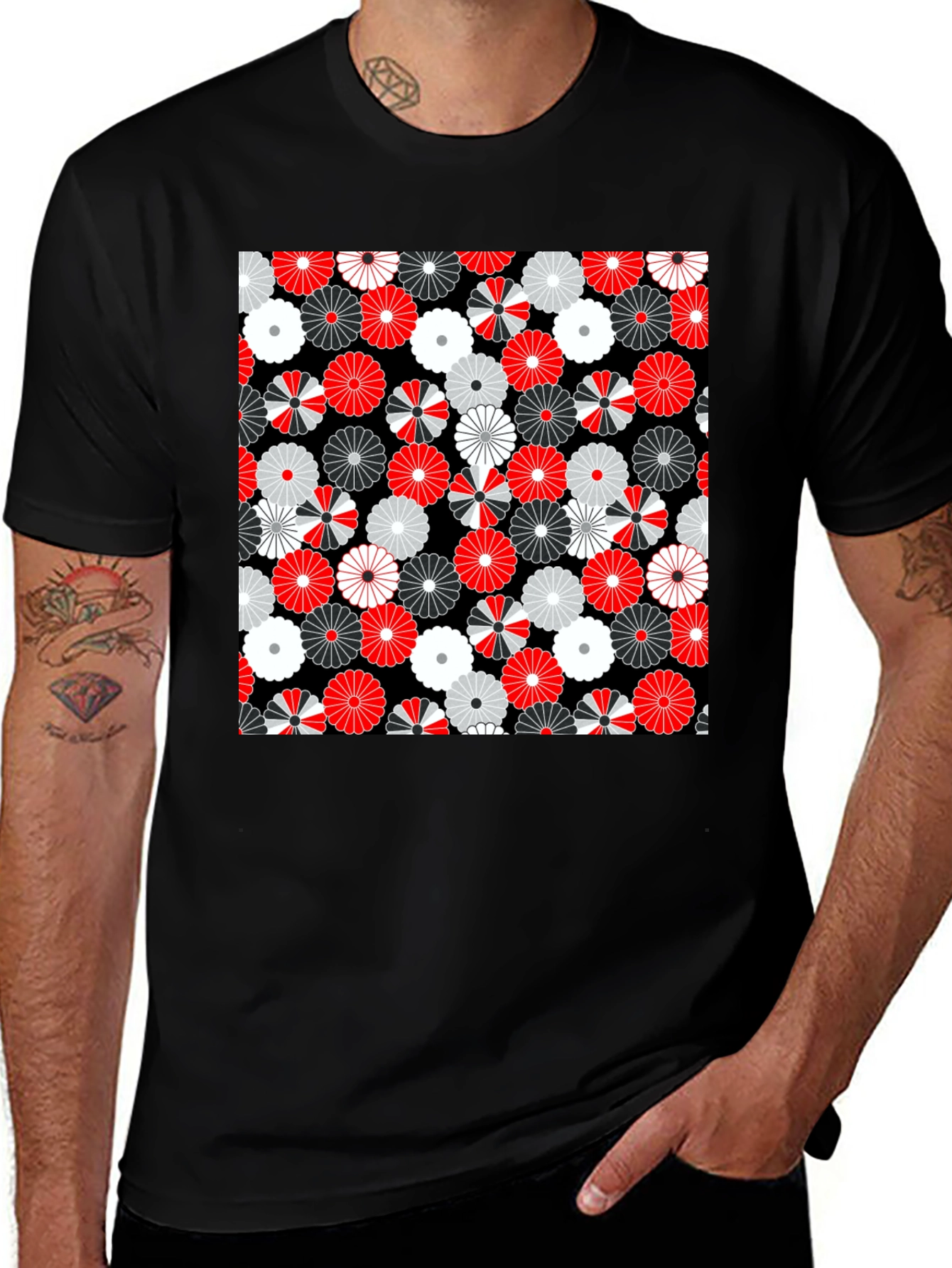 Variant 13 of Floral Pattern Black T-Shirt