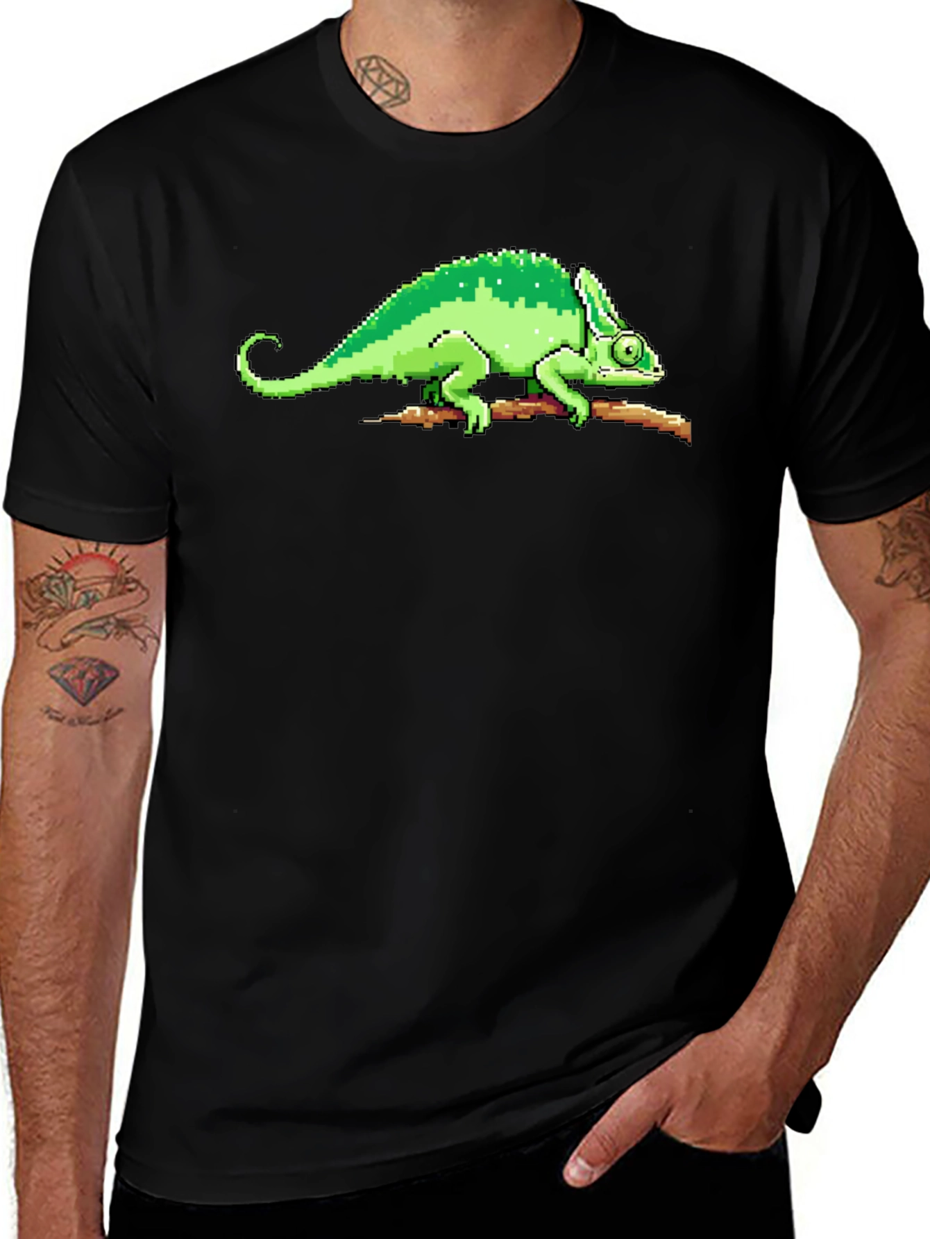Variant 18 of Pixel Chameleon T-Shirt - Cool Graphic Tee