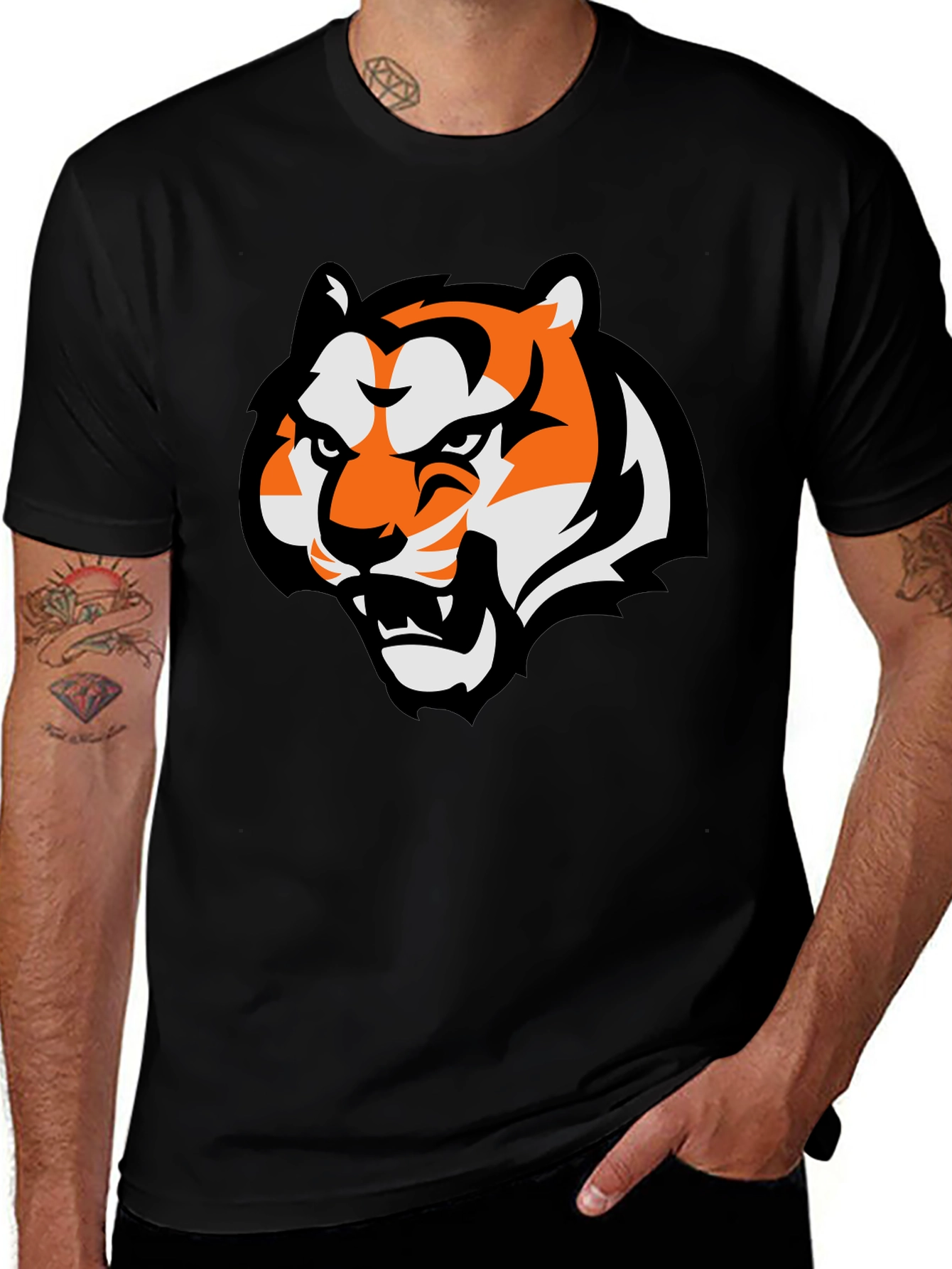 Variant 22 of Fierce Tiger Graphic Black T-Shirt