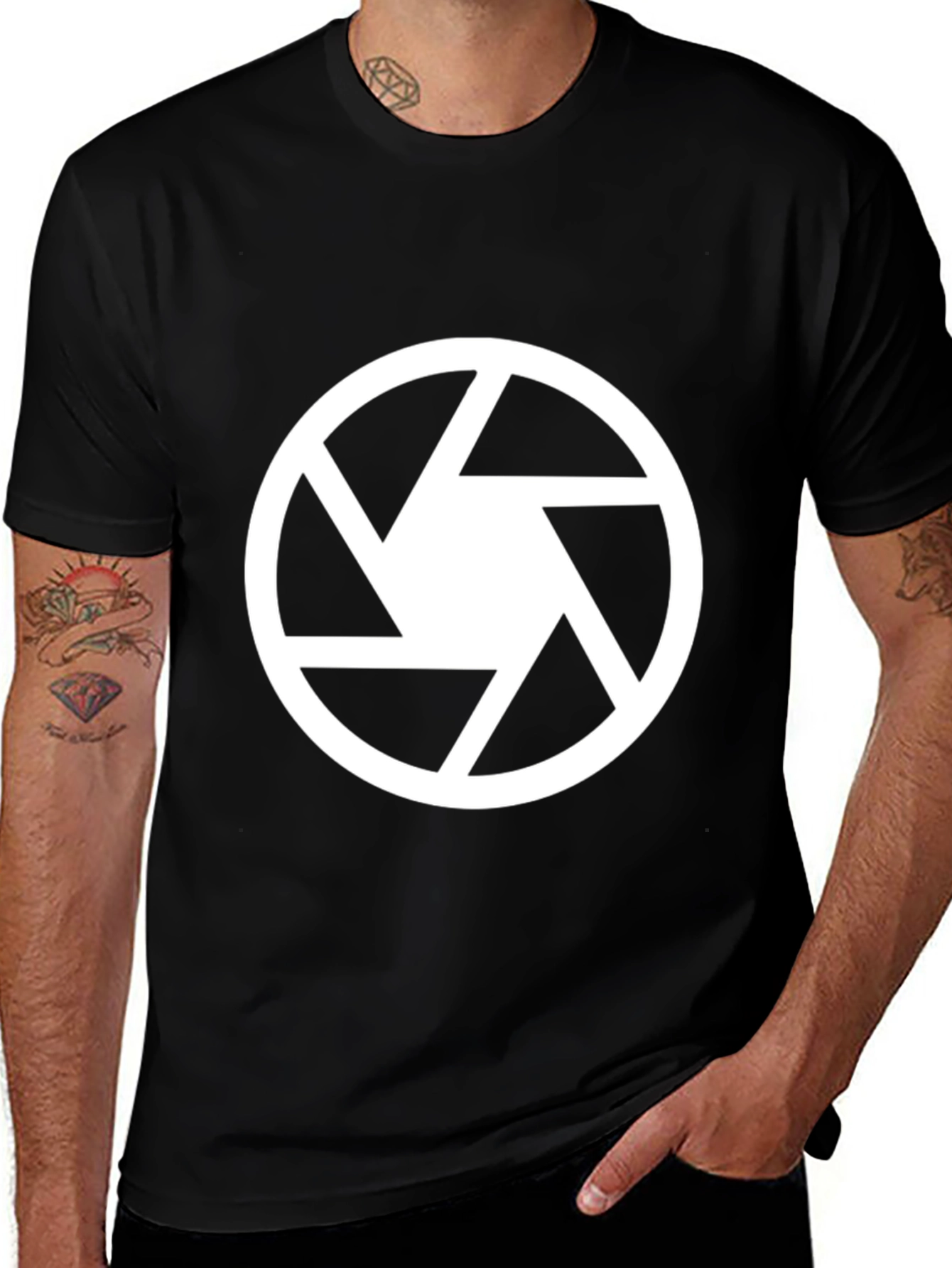 Variant 26 of Aperture Shutter Circle Graphic Tee - Black