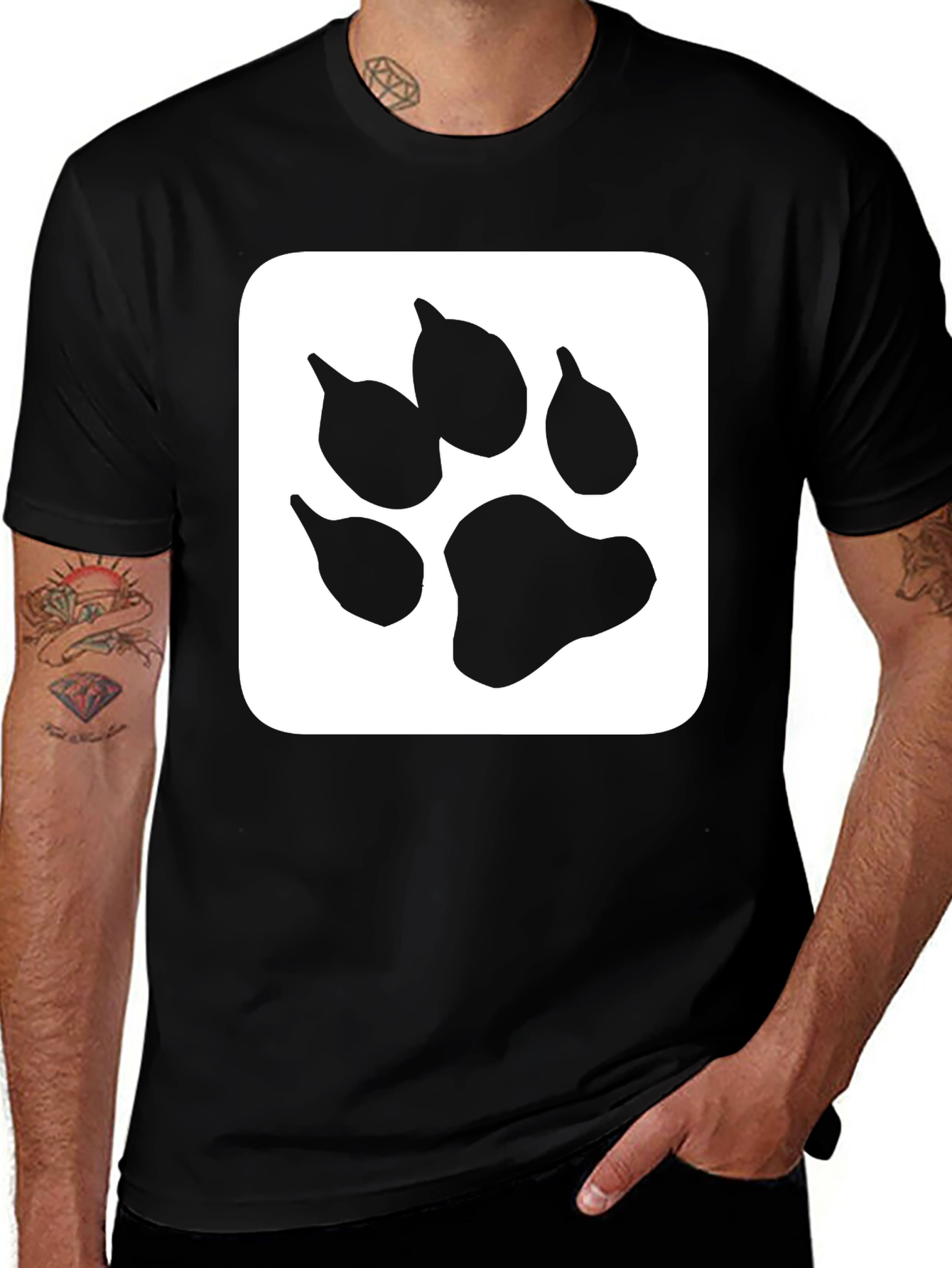 Variant 22 of Paw Print Graphic T-Shirt - Black