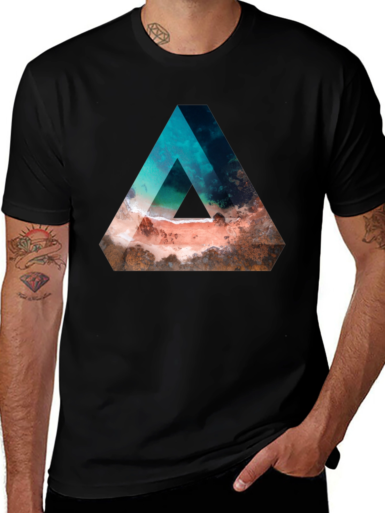 Abstract Triangle Beach Graphic Black T-Shirt