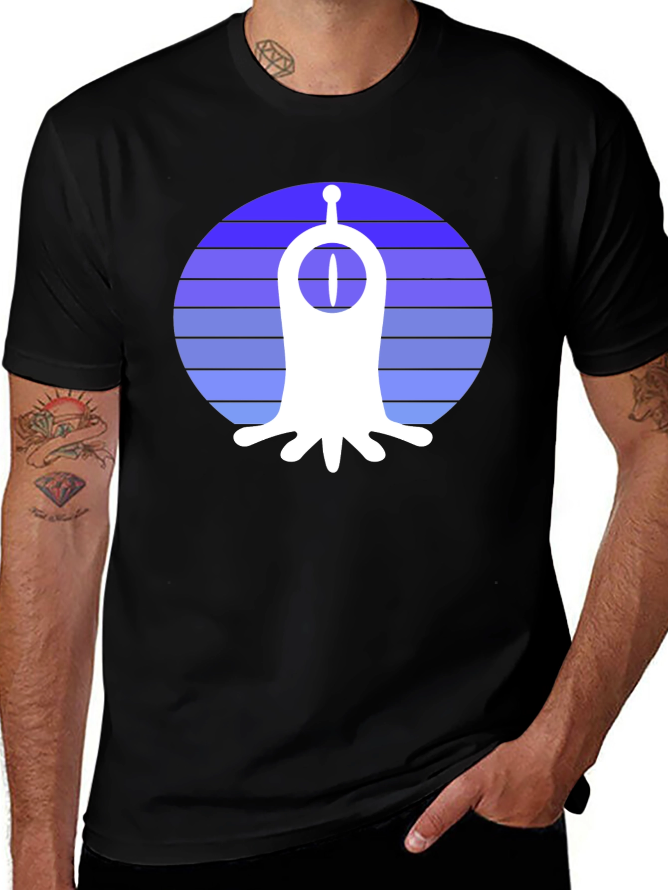 Variant 6 of Retro Alien Graphic T-Shirt - Black