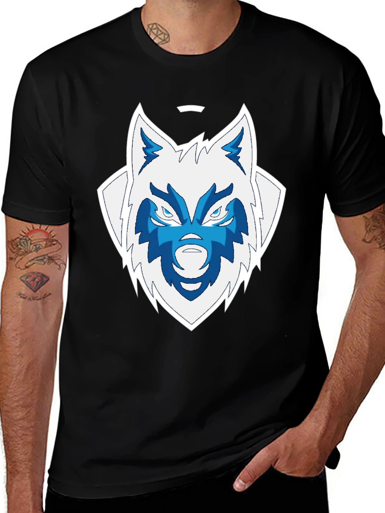 Variant 7 of Wolf Graphic Print Black T-Shirt