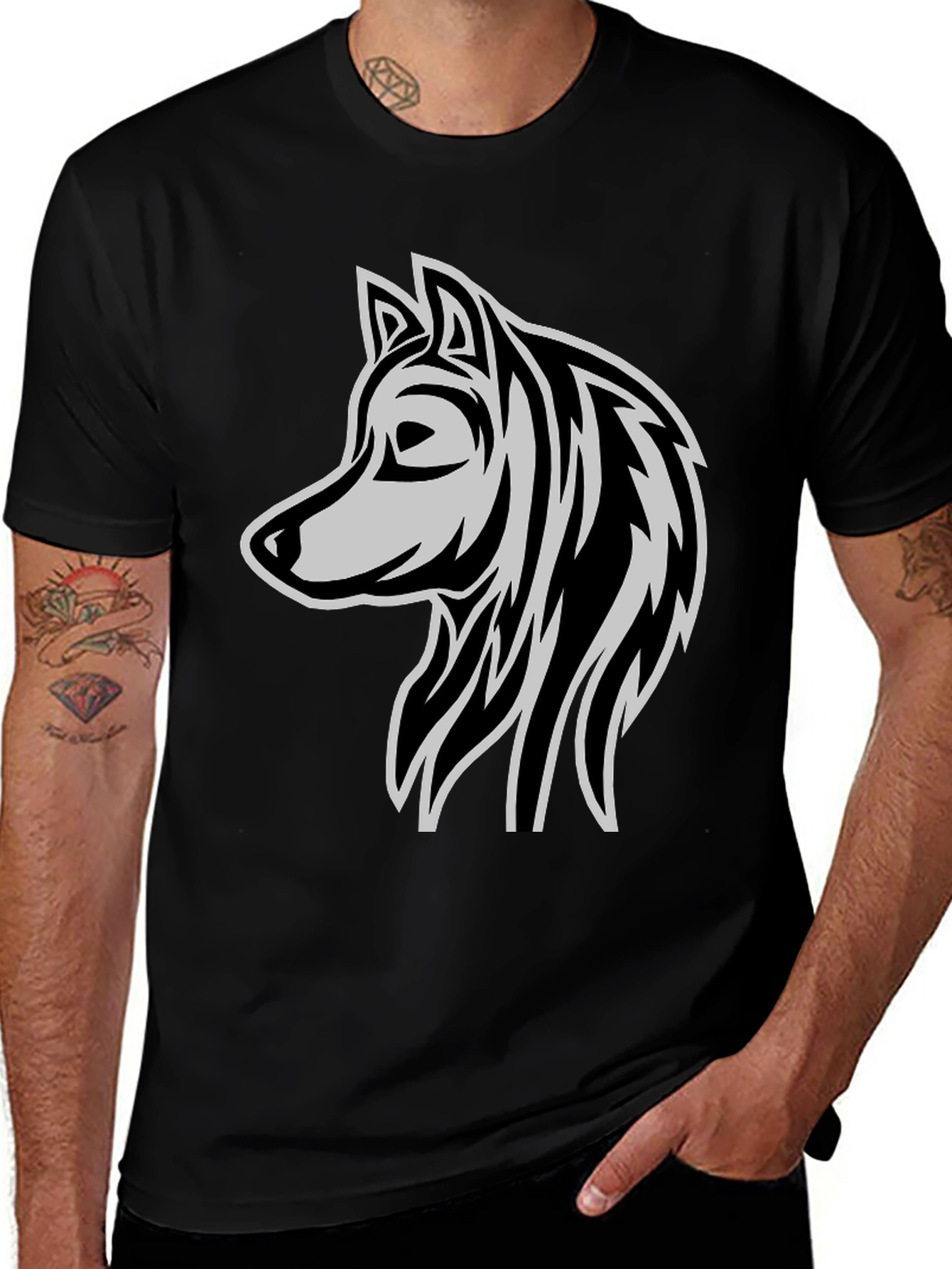 Variant 20 of Wolf Graphic Black T-Shirt - Stylish Animal Design