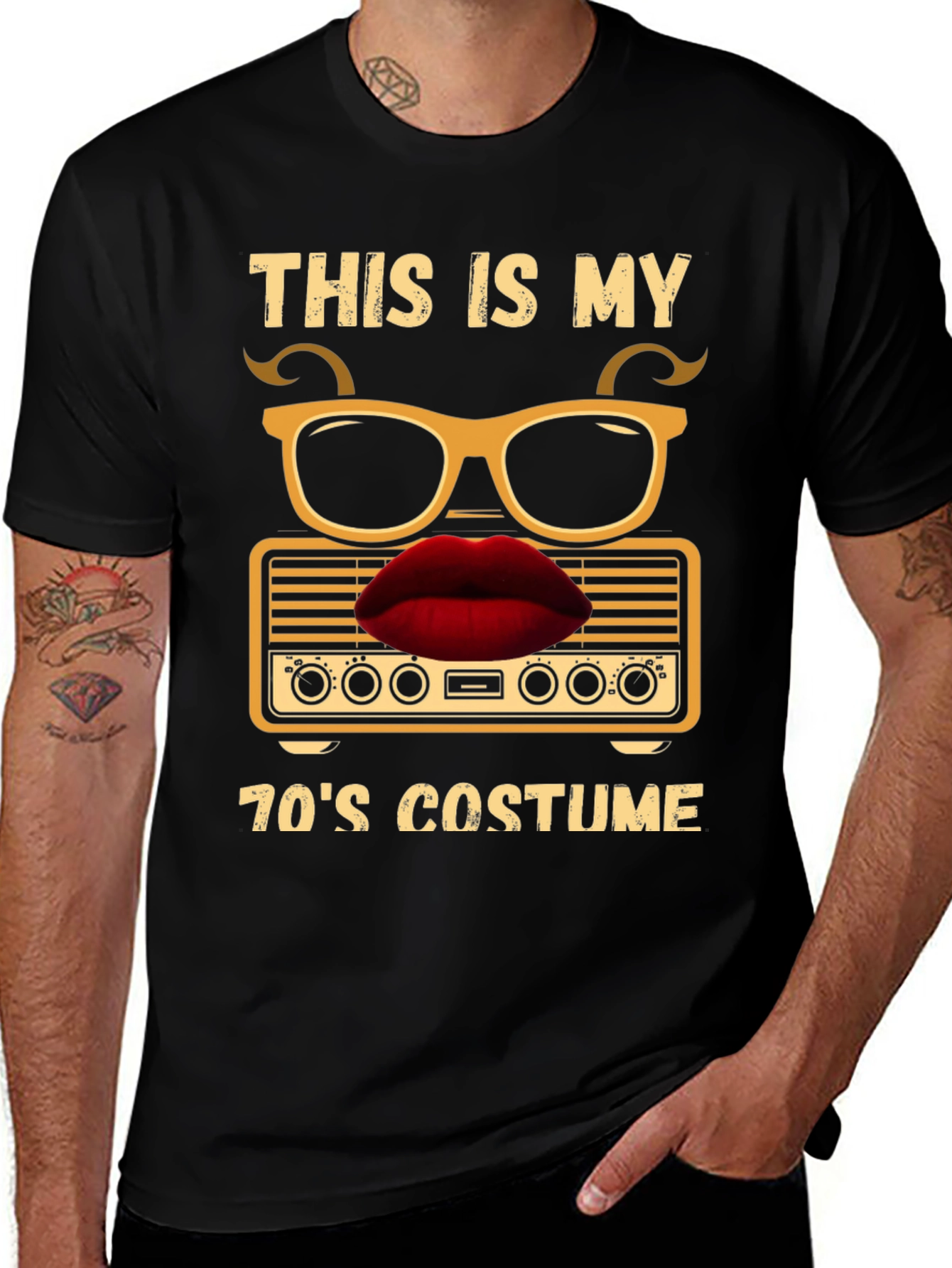 Variant 18 of Retro 70's Costume T-Shirt