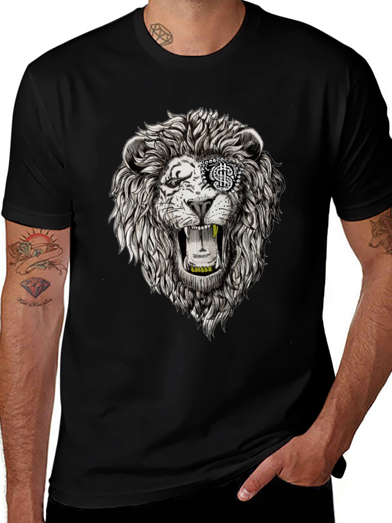 Variant 25 of Lion Graphic Print Black T-Shirt