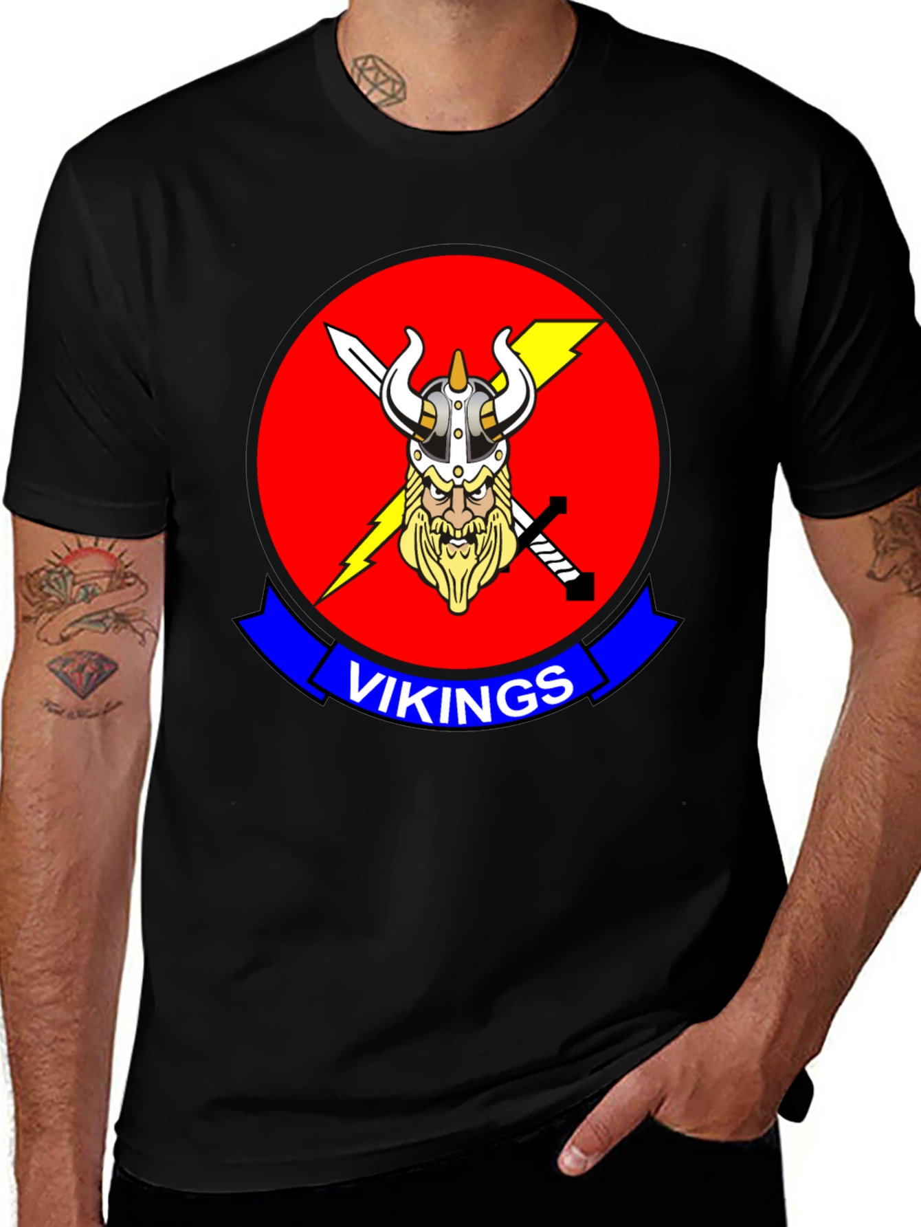 Vikings Graphic T-Shirt
