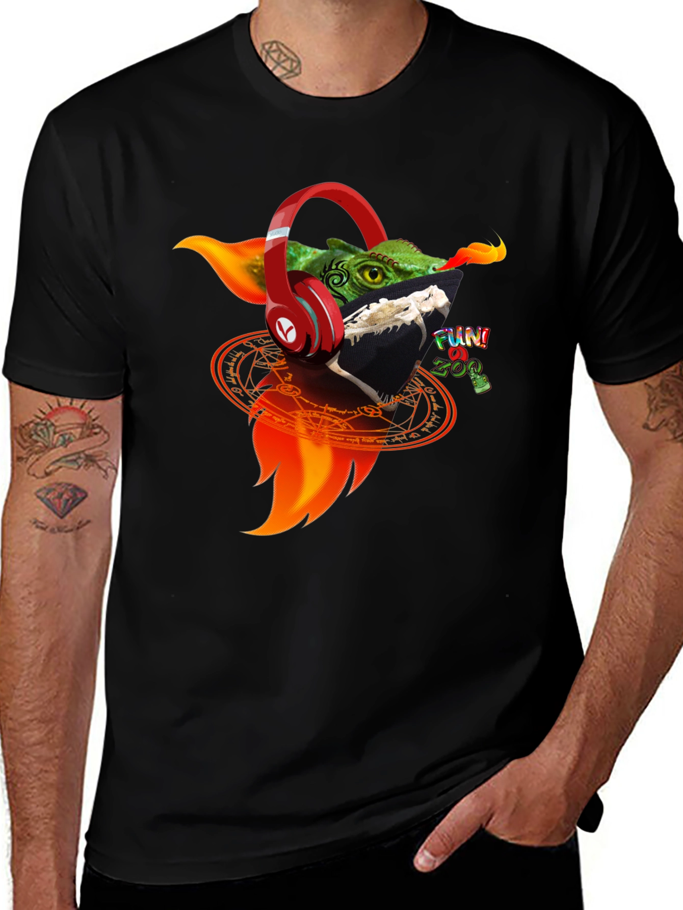 Variant 21 of Lizard DJ Graphic Tee