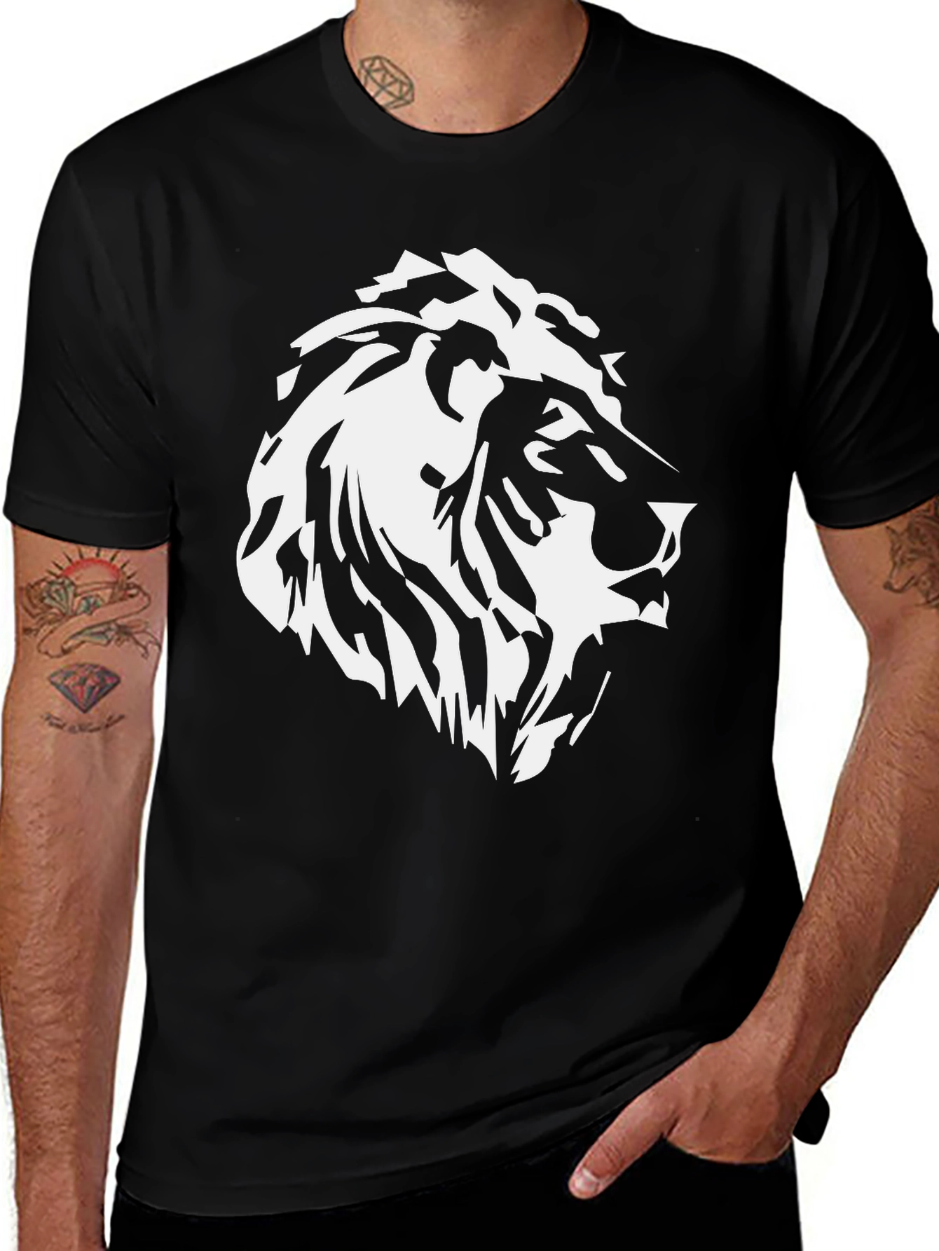 Variant 18 of Lion Graphic Black T-Shirt