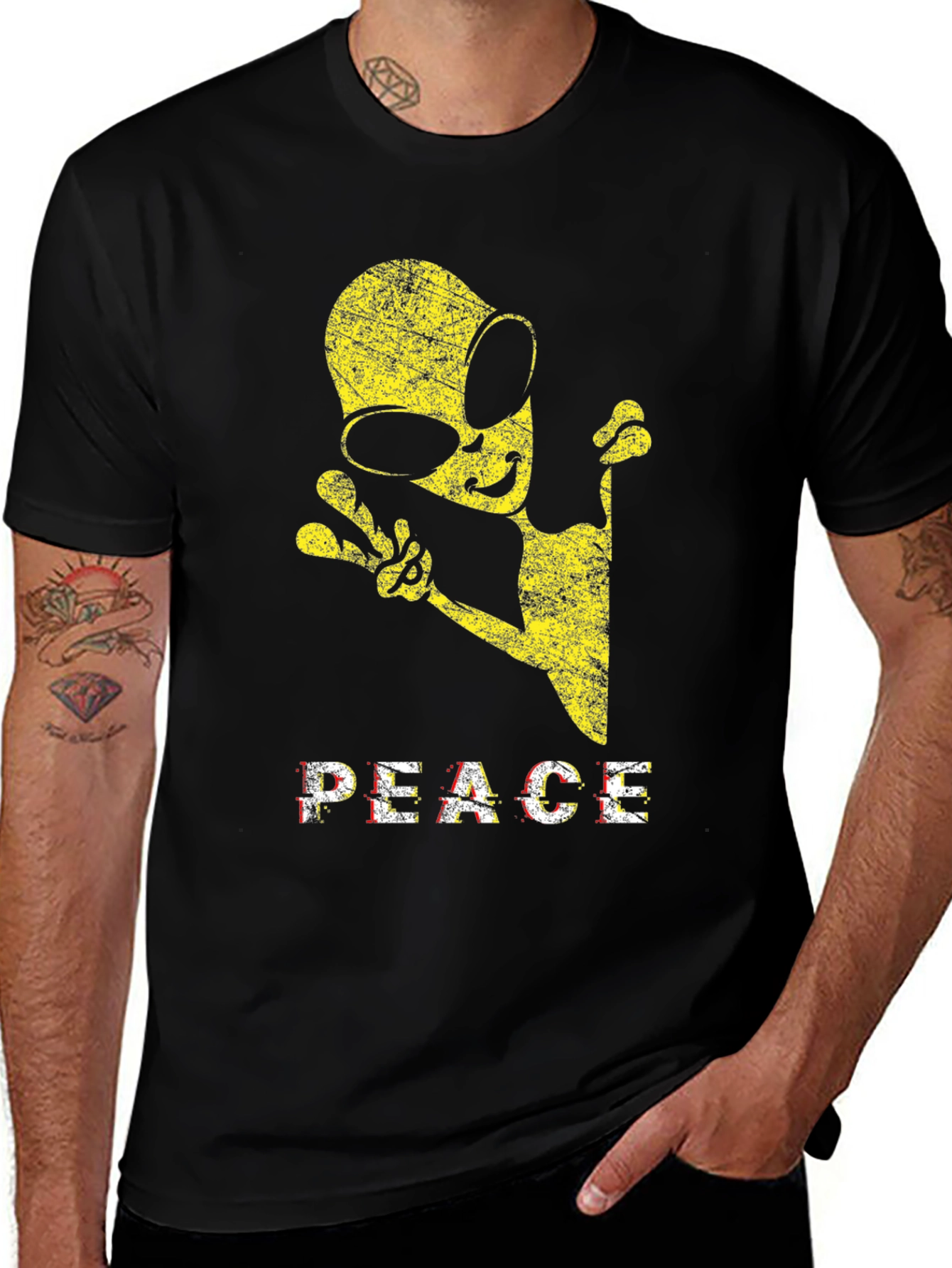 Variant 19 of Alien Peace Sign Graphic T-Shirt - Black
