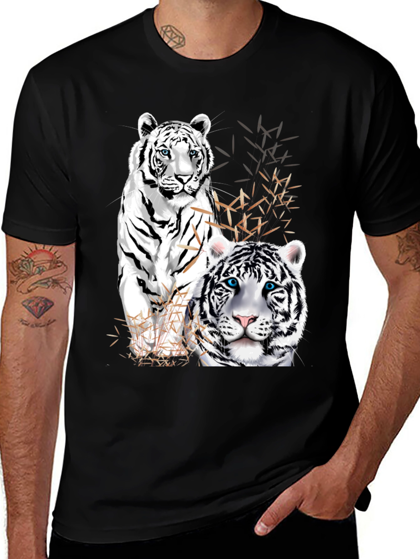 Variant 6 of Tiger Graphic Black T-Shirt