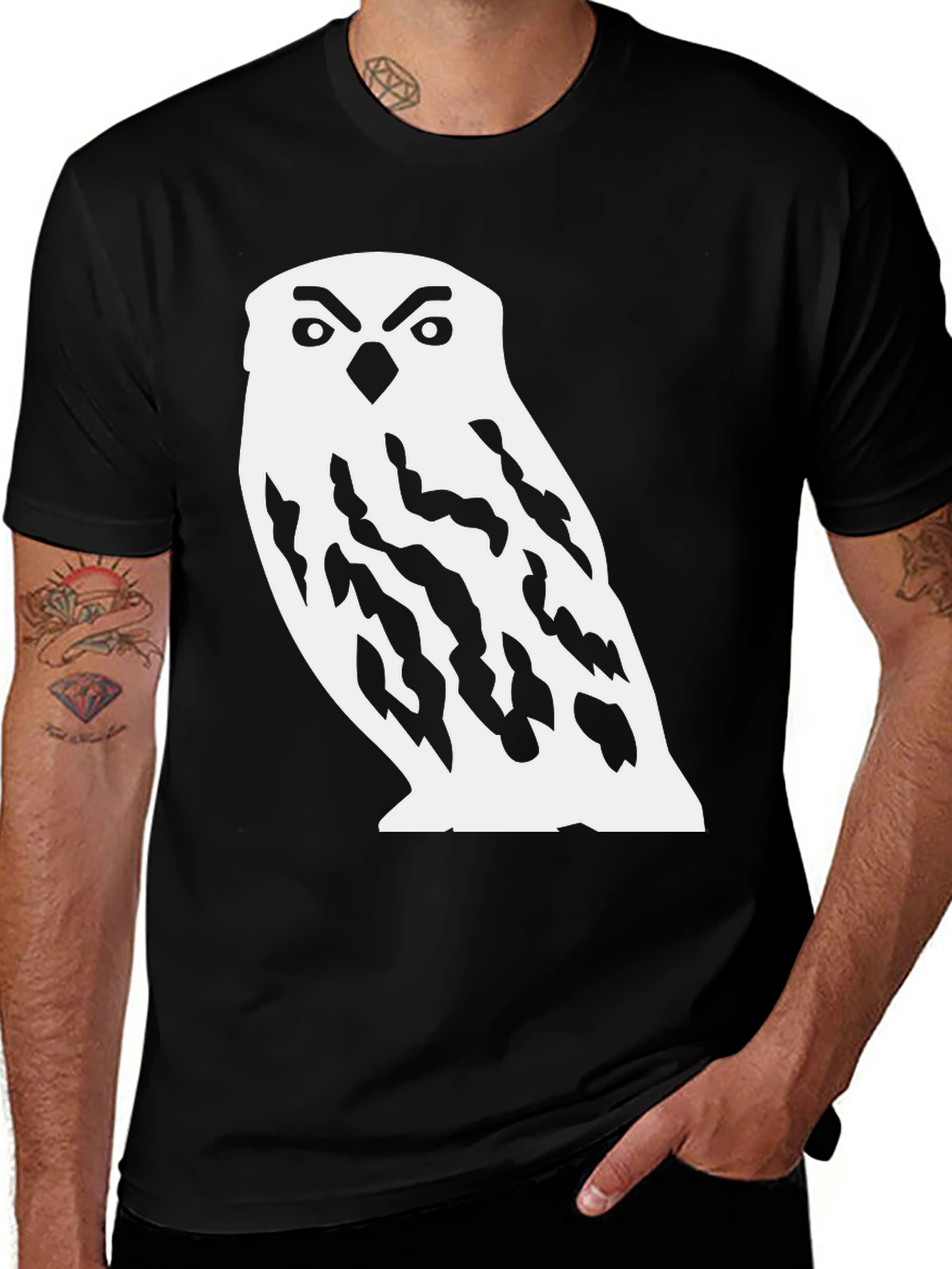 Variant 20 of Owl Graphic Black T-Shirt