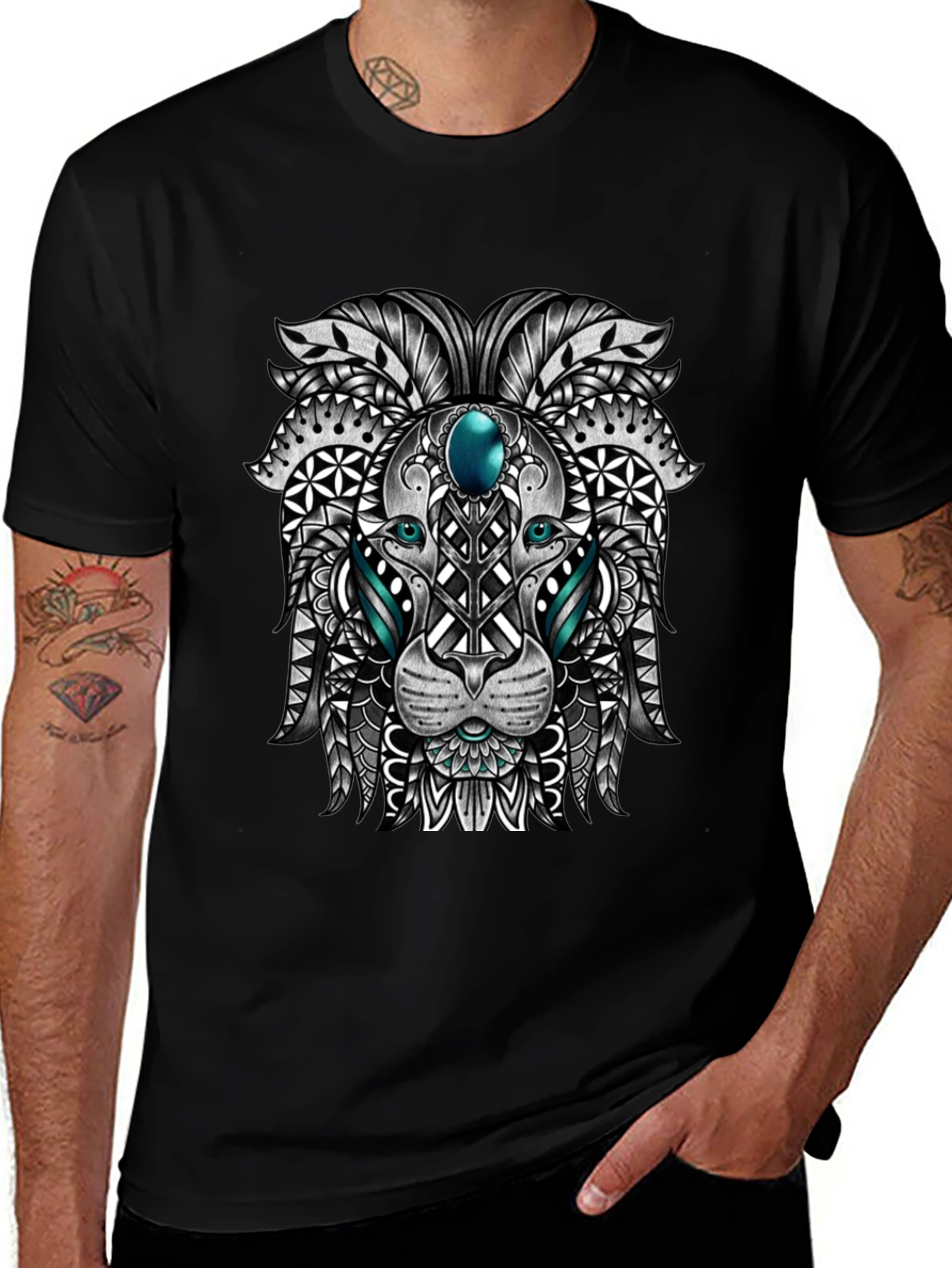 Variant 28 of Abstract Lion Graphic Black T-Shirt