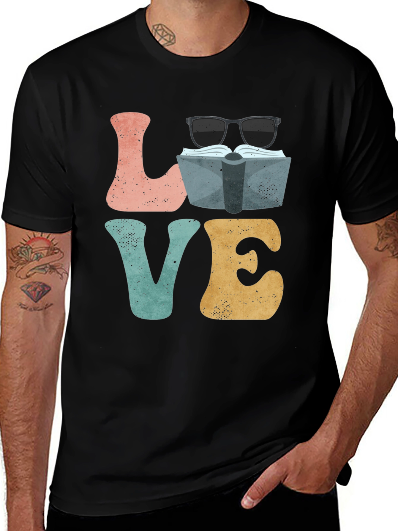 Book Lover Graphic T-Shirt - LOVE Design