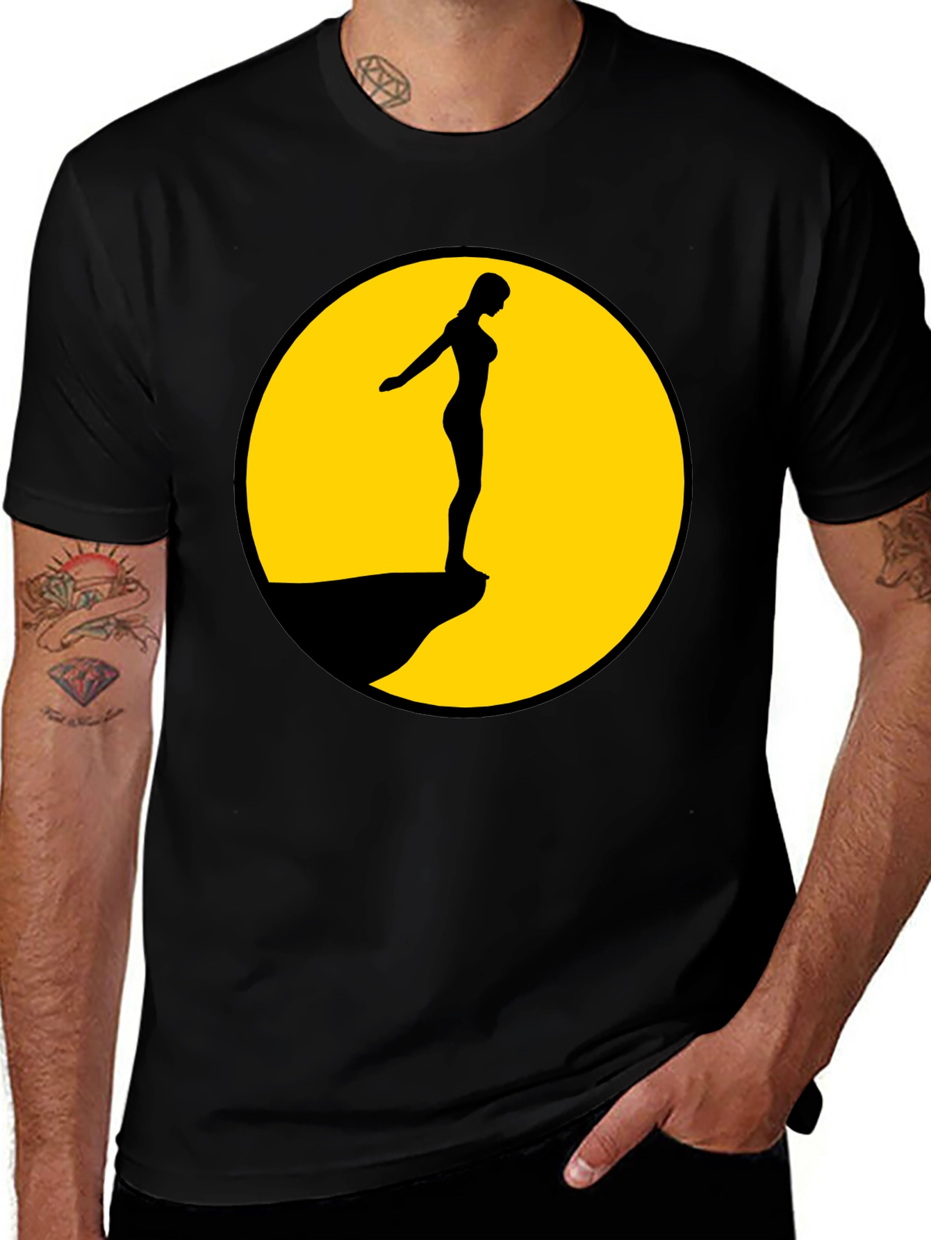 Variant 28 of Silhouette Woman Cliff Black T-Shirt