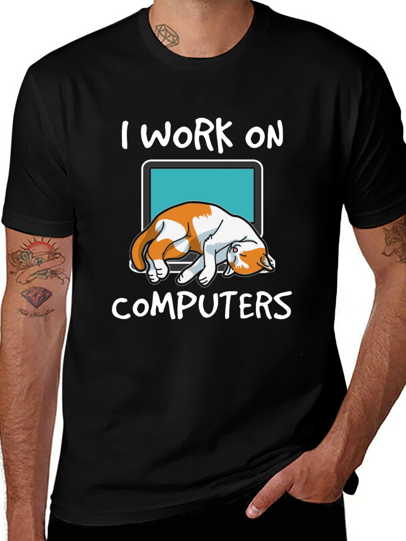 Variant 6 of I Work On Computers Cat Graphic T-Shirt