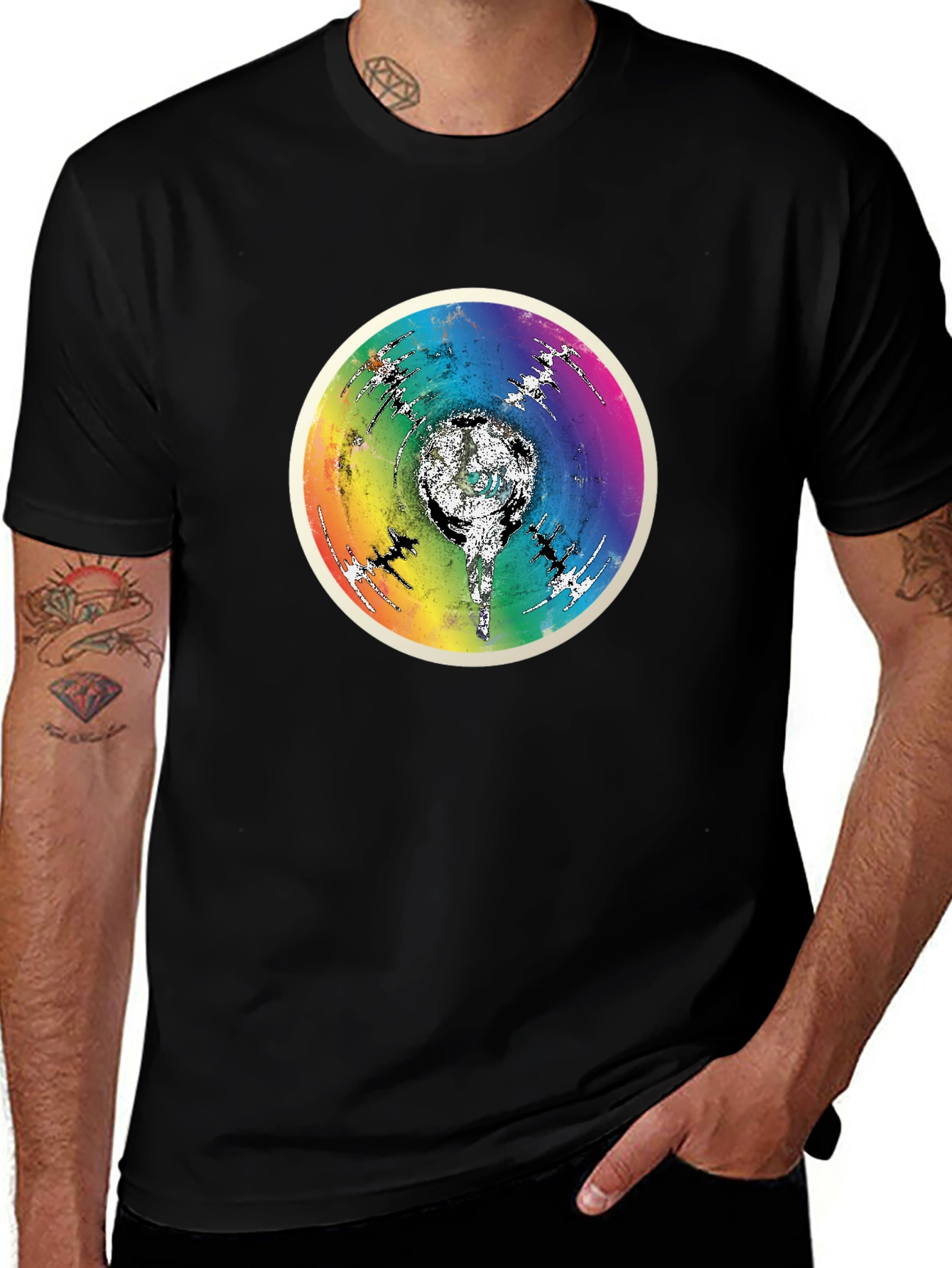Variant 14 of Rainbow Disc Graphic Black T-Shirt