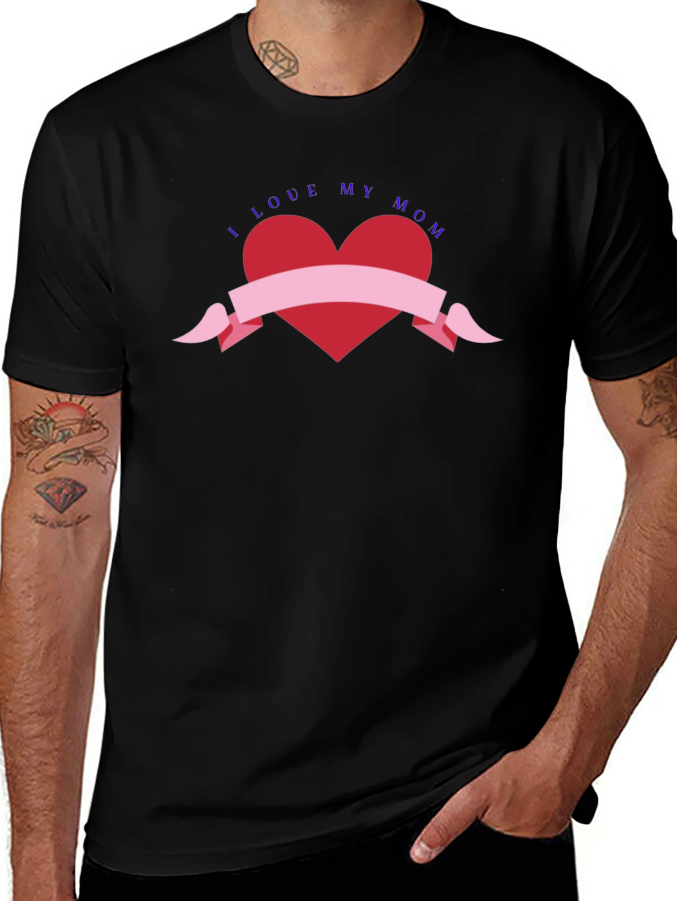 Variant 13 of I Love My Mom Black T-Shirt with Heart Graphic