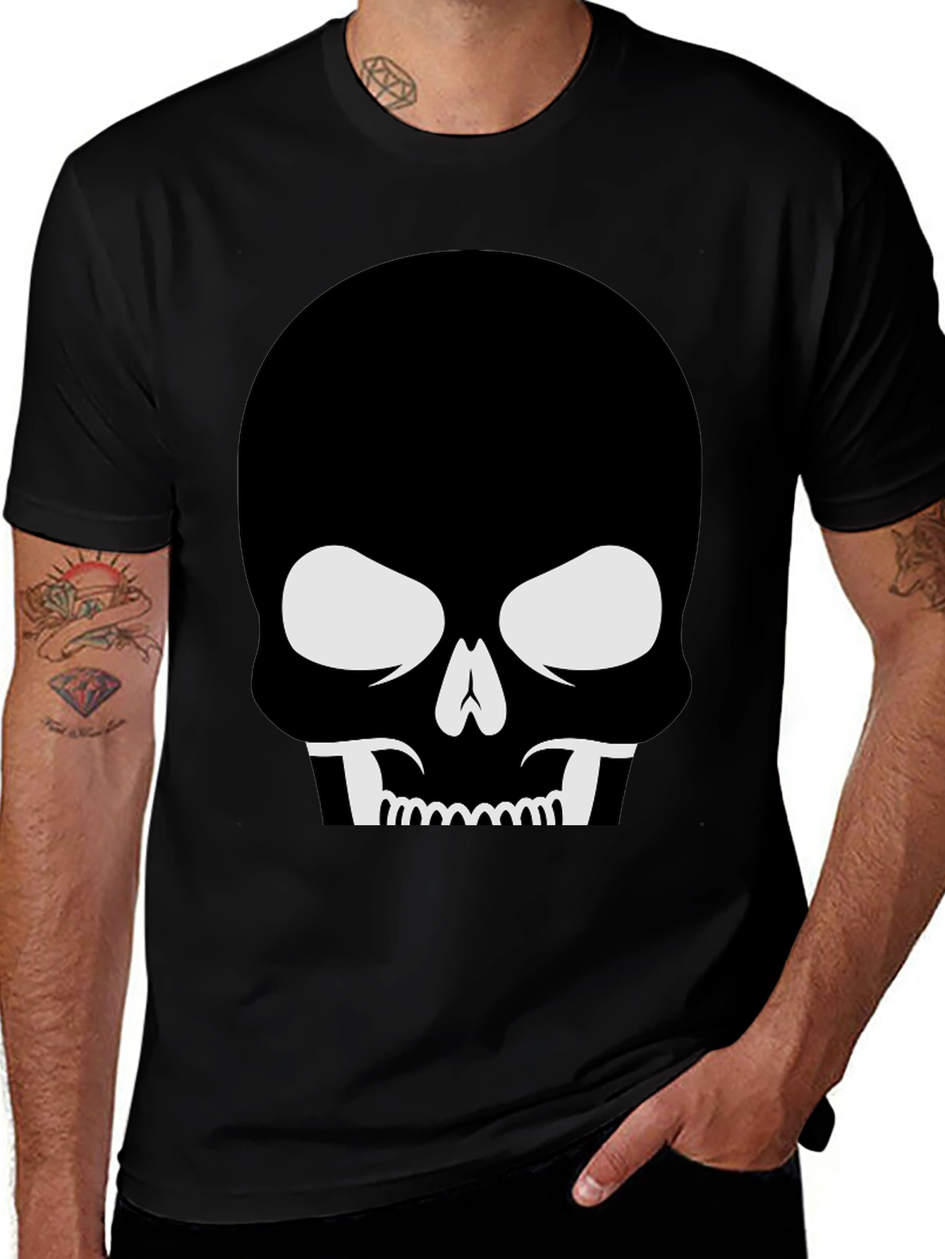 Variant 27 of Skull Graphic Black T-Shirt