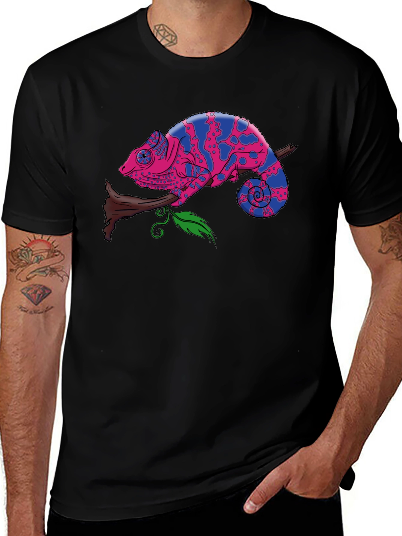 Variant 11 of Chameleon Graphic Print Tee - Men's Black T-Shirt