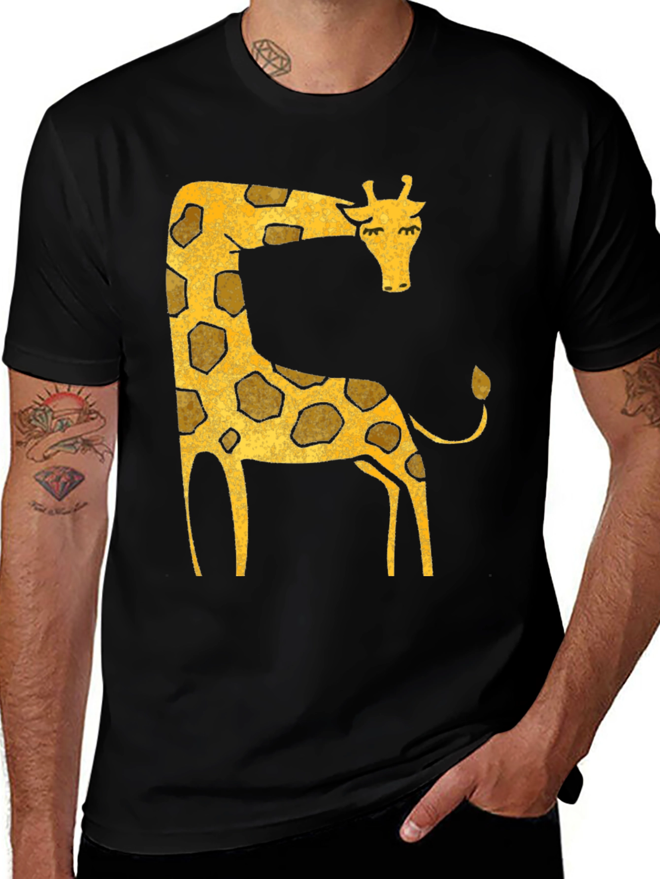 Variant 27 of Giraffe Graphic Print Black T-Shirt
