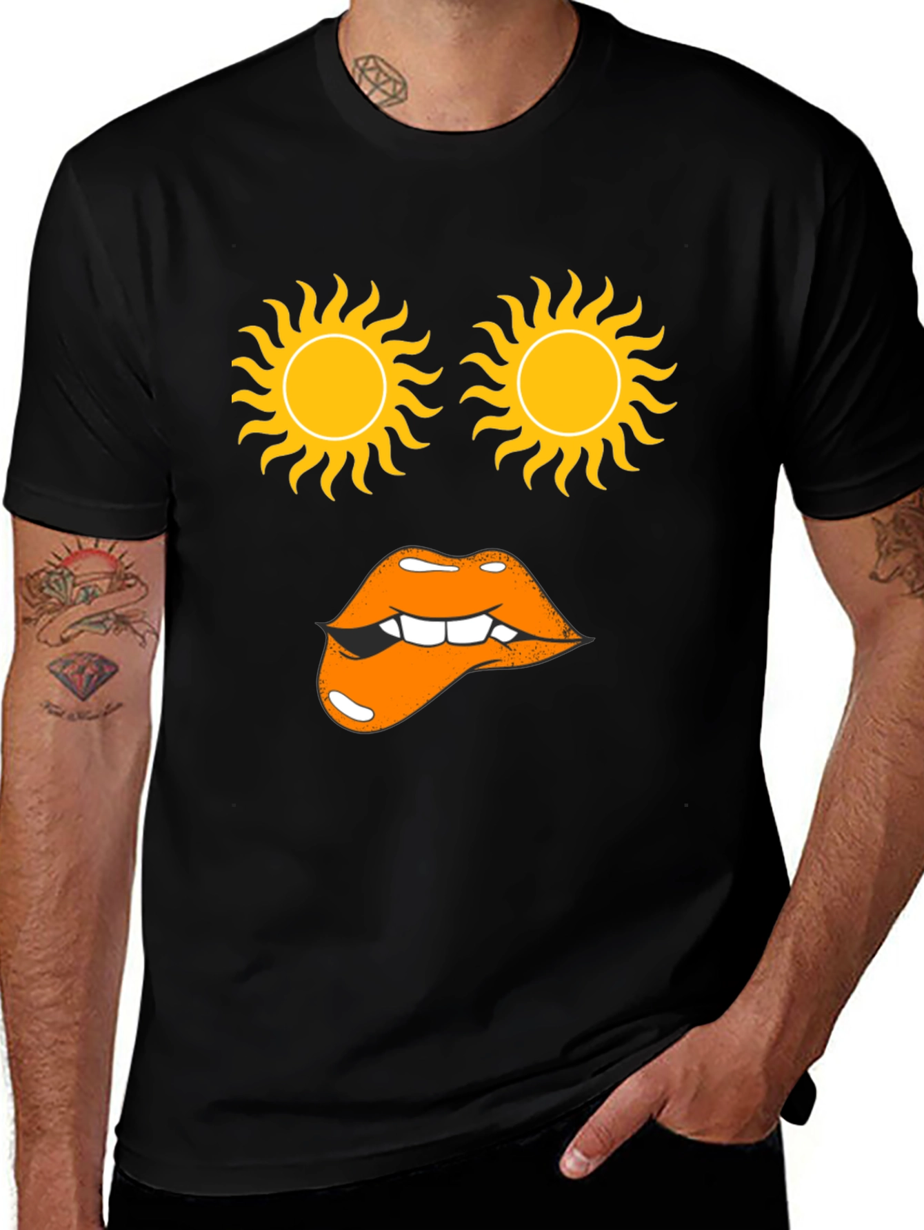 Sun & Lips Graphic Black T-Shirt