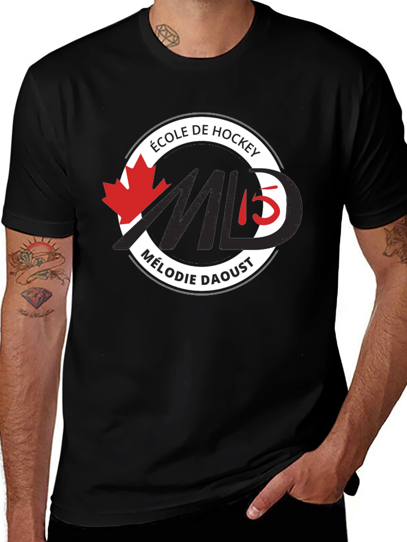 Variant 26 of École de Hockey Melodie Daoust T-Shirt