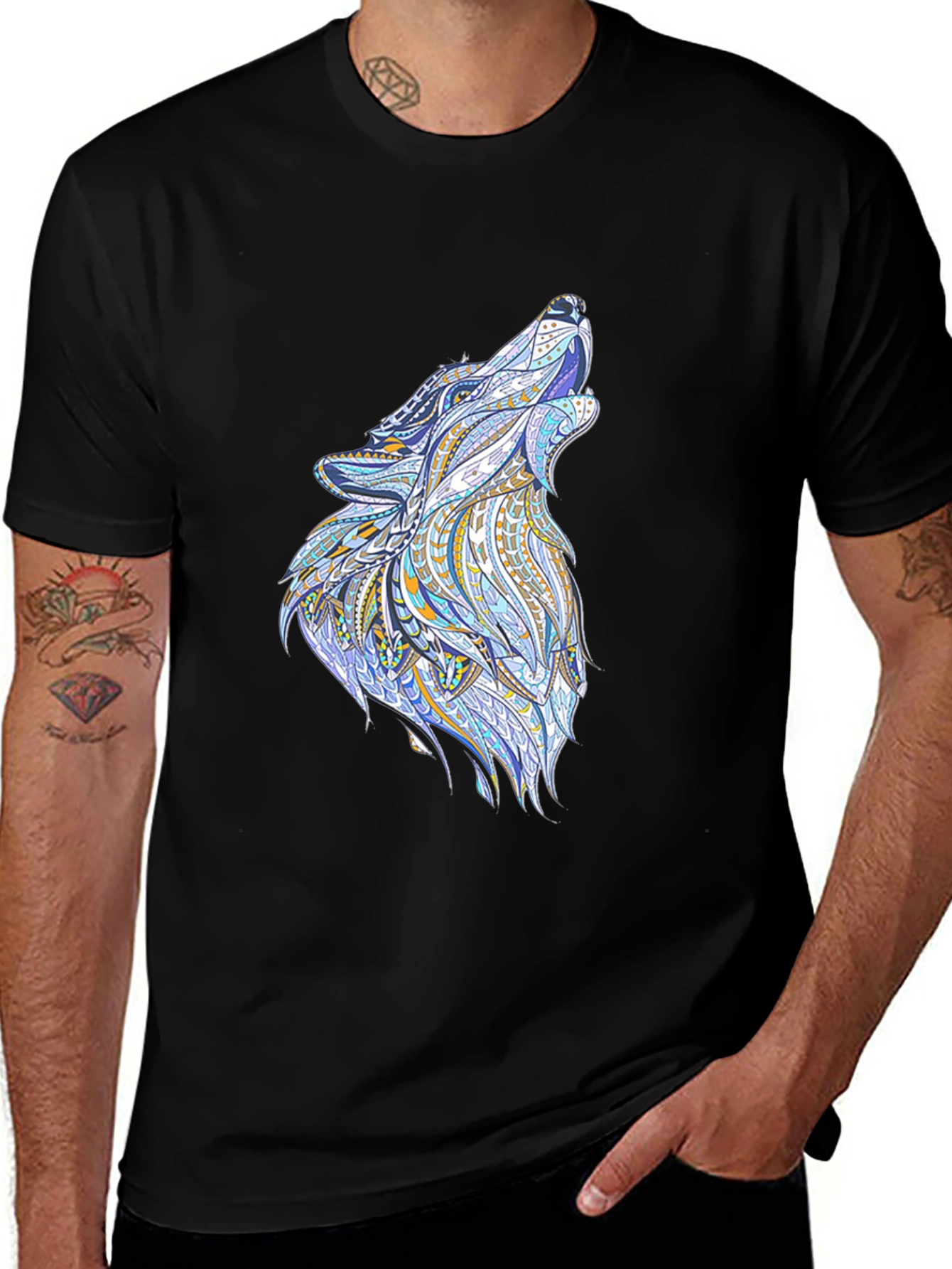 Variant 29 of Men's Black Tee with Wolf Graphic