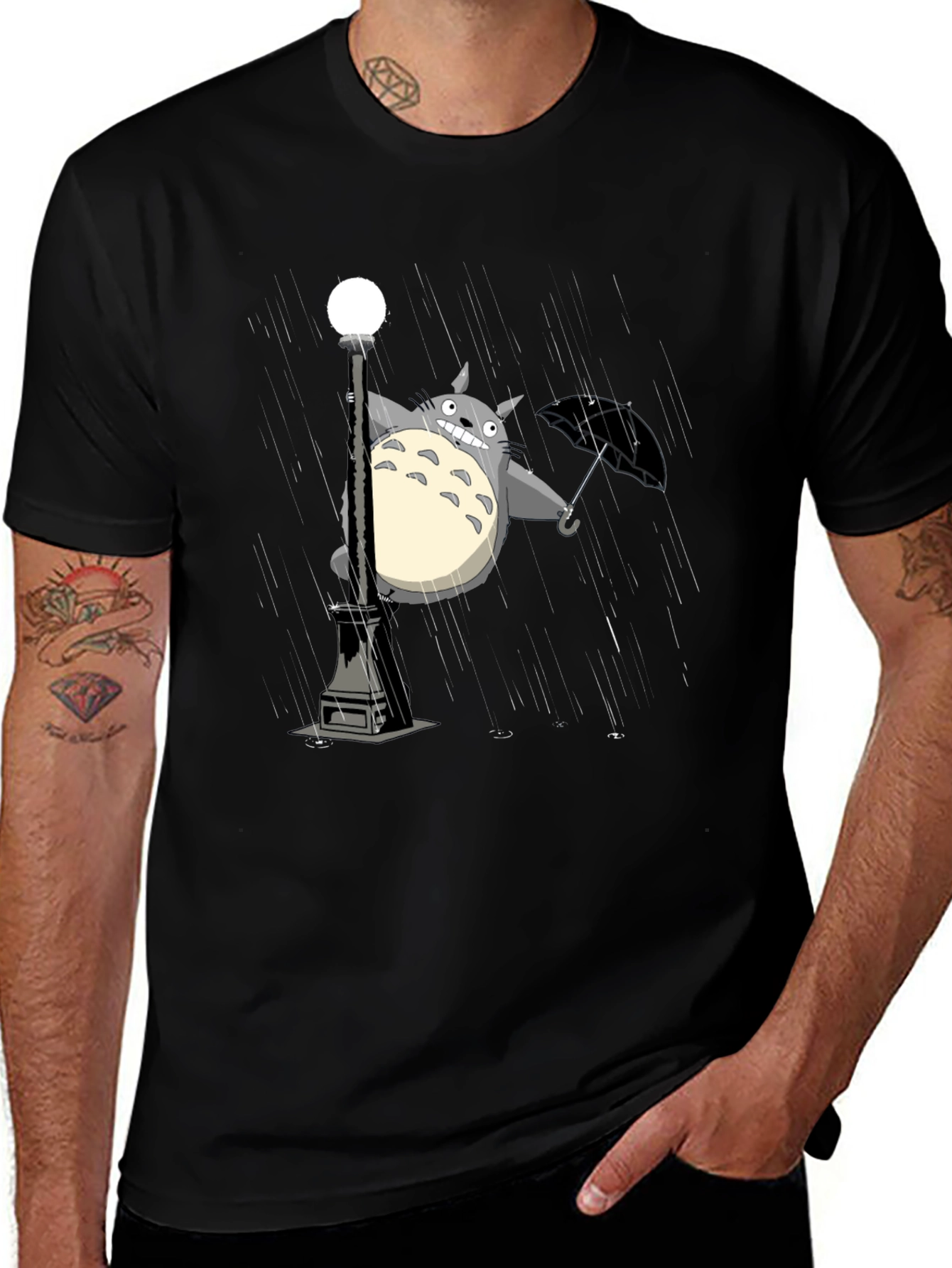 Totoro Umbrella Black T-Shirt