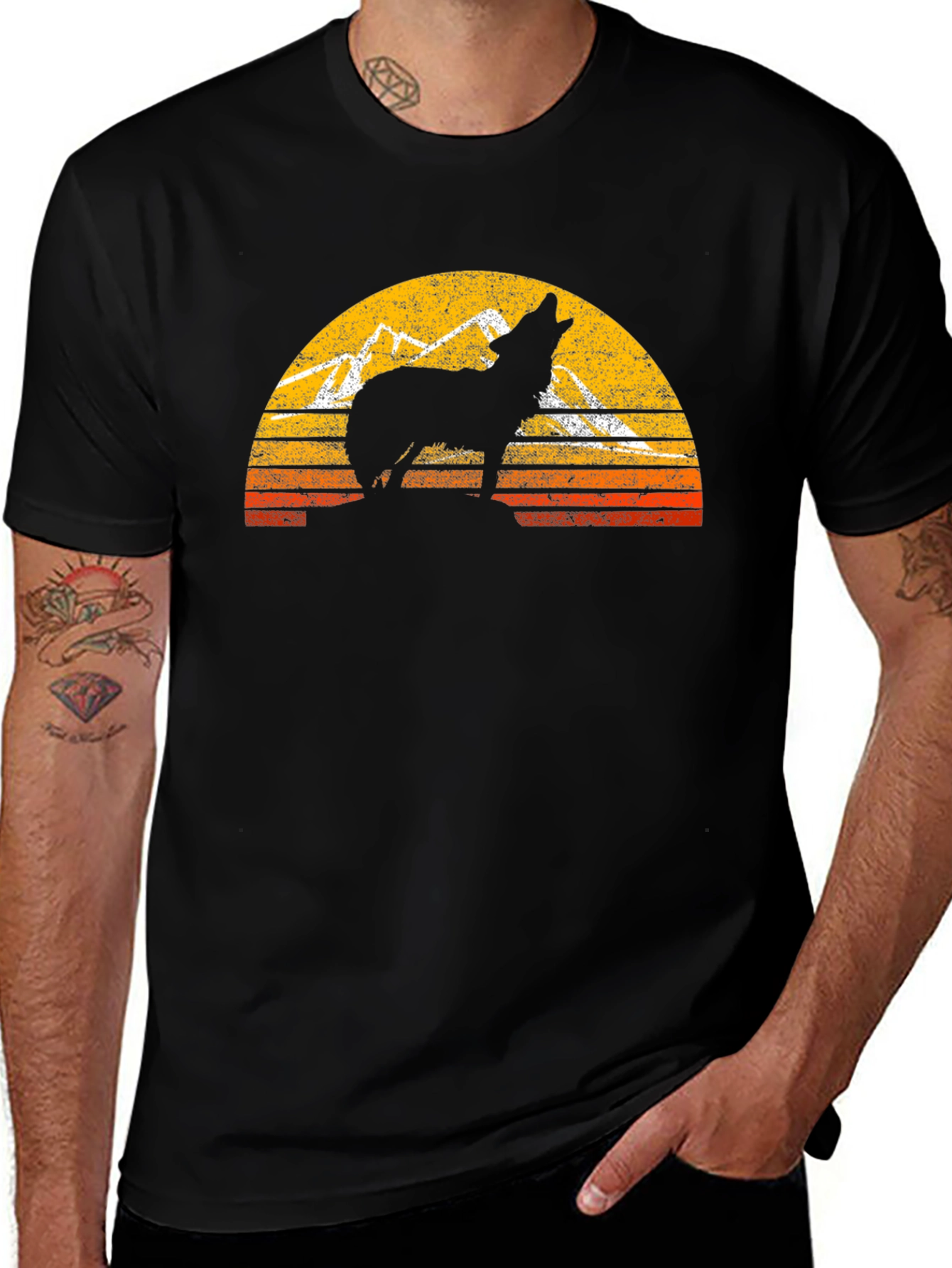 Variant 12 of Wolf Howling at Sunset Men's Black T-Shirt