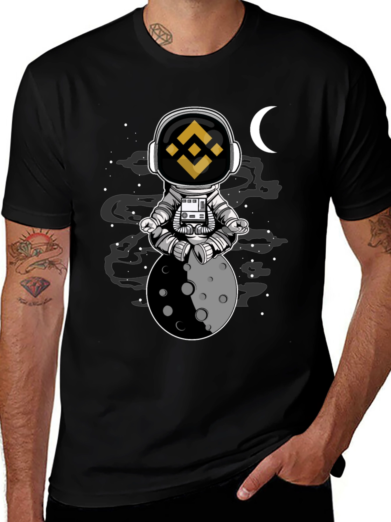 Binance Astronaut Moon T-Shirt - Crypto Fashion