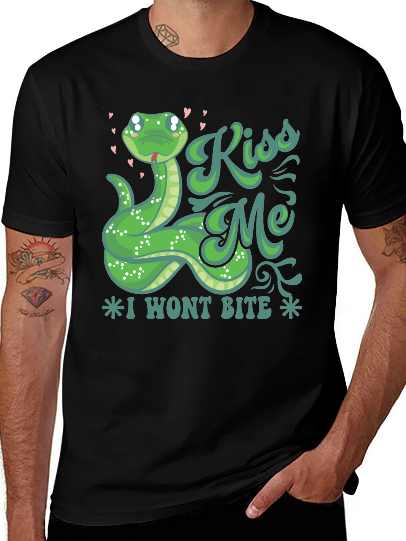 Kiss Me Snake T-Shirt - I Wont Bite