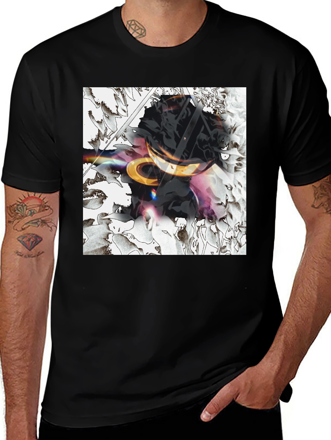 Variant 15 of Abstract Graphic Print Black T-Shirt