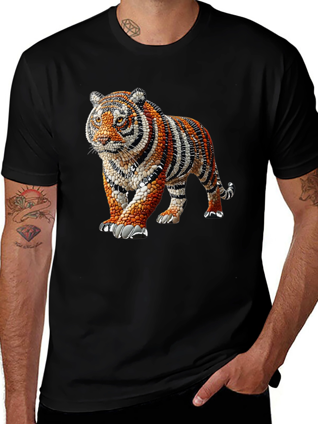 Variant 29 of Tiger Art Graphic Black T-Shirt