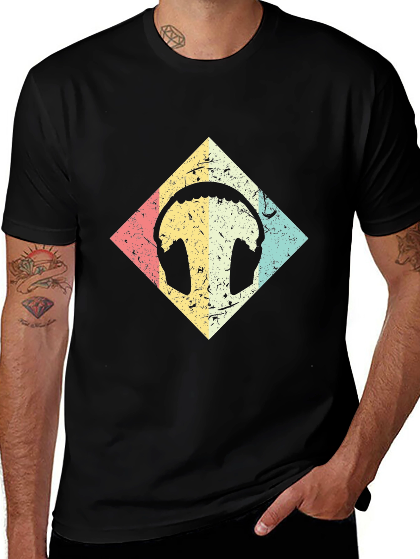 Variant 10 of Retro Headphones Graphic Black T-Shirt