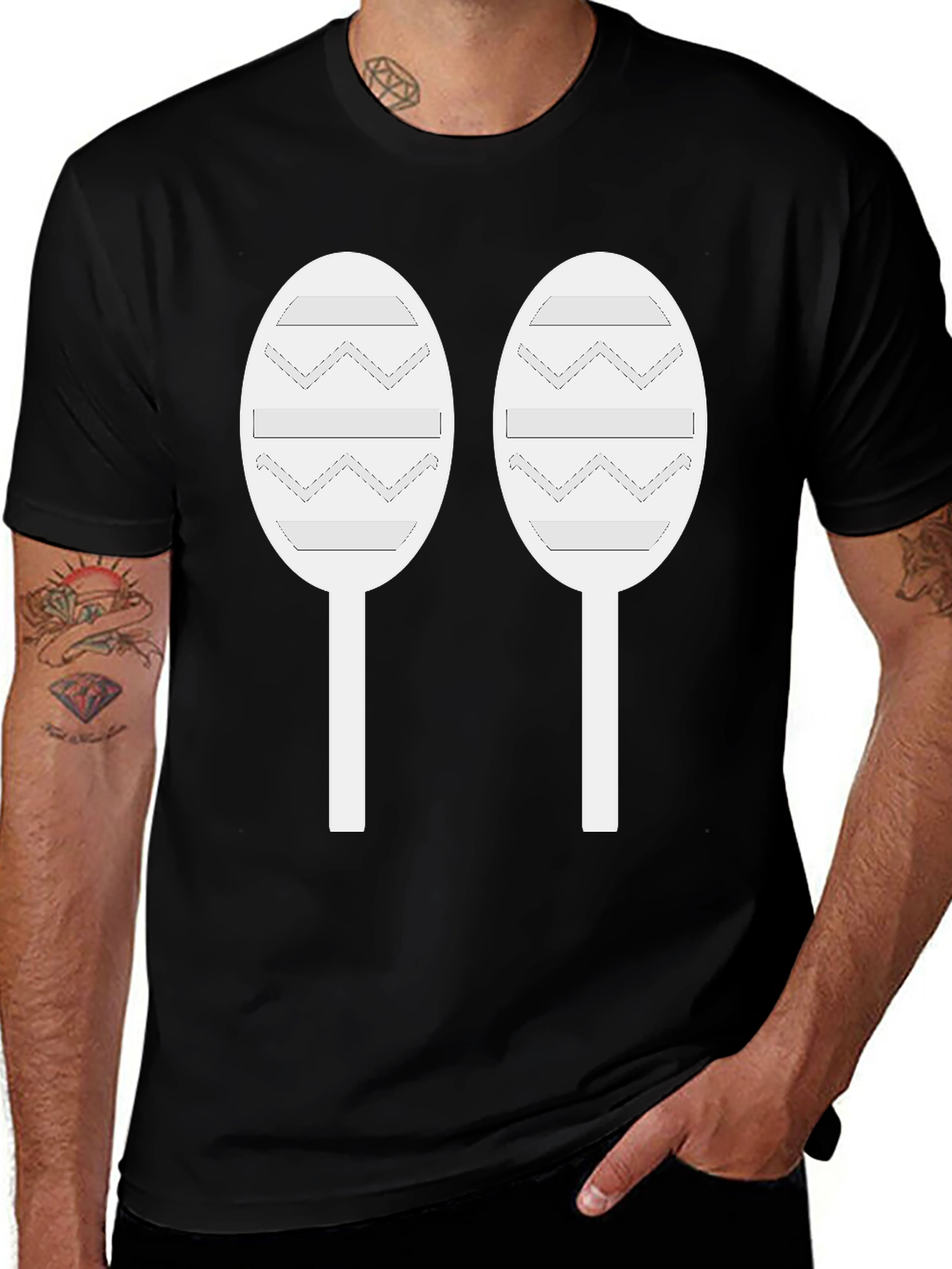 Variant 20 of Maraca Graphic Tee - Black Cotton T-Shirt