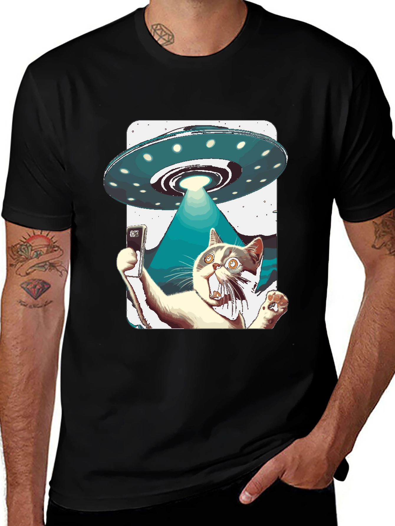 Variant 25 of Alien Abduction Cat Selfie T-Shirt