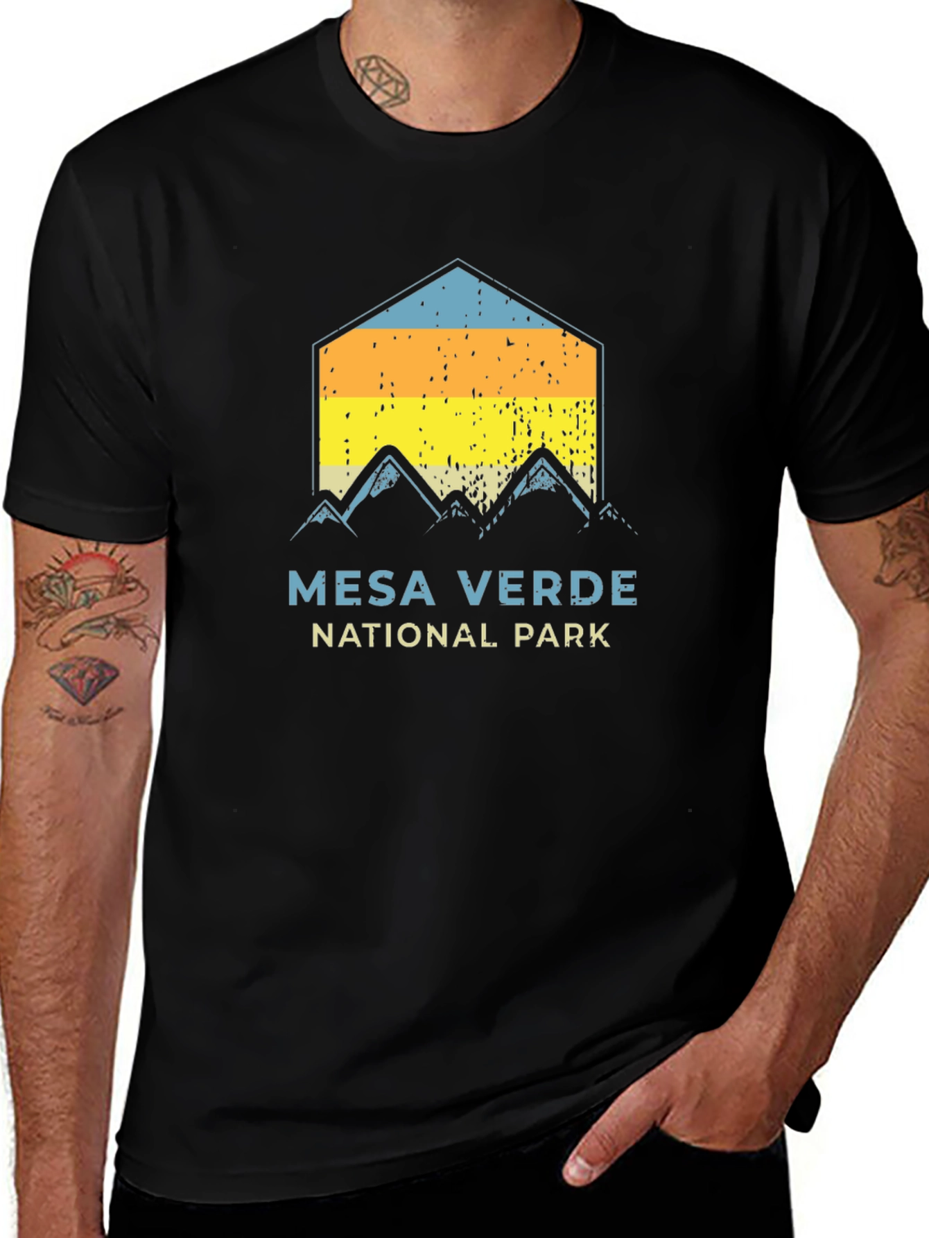 Mesa Verde National Park T-Shirt - Distressed Retro Design