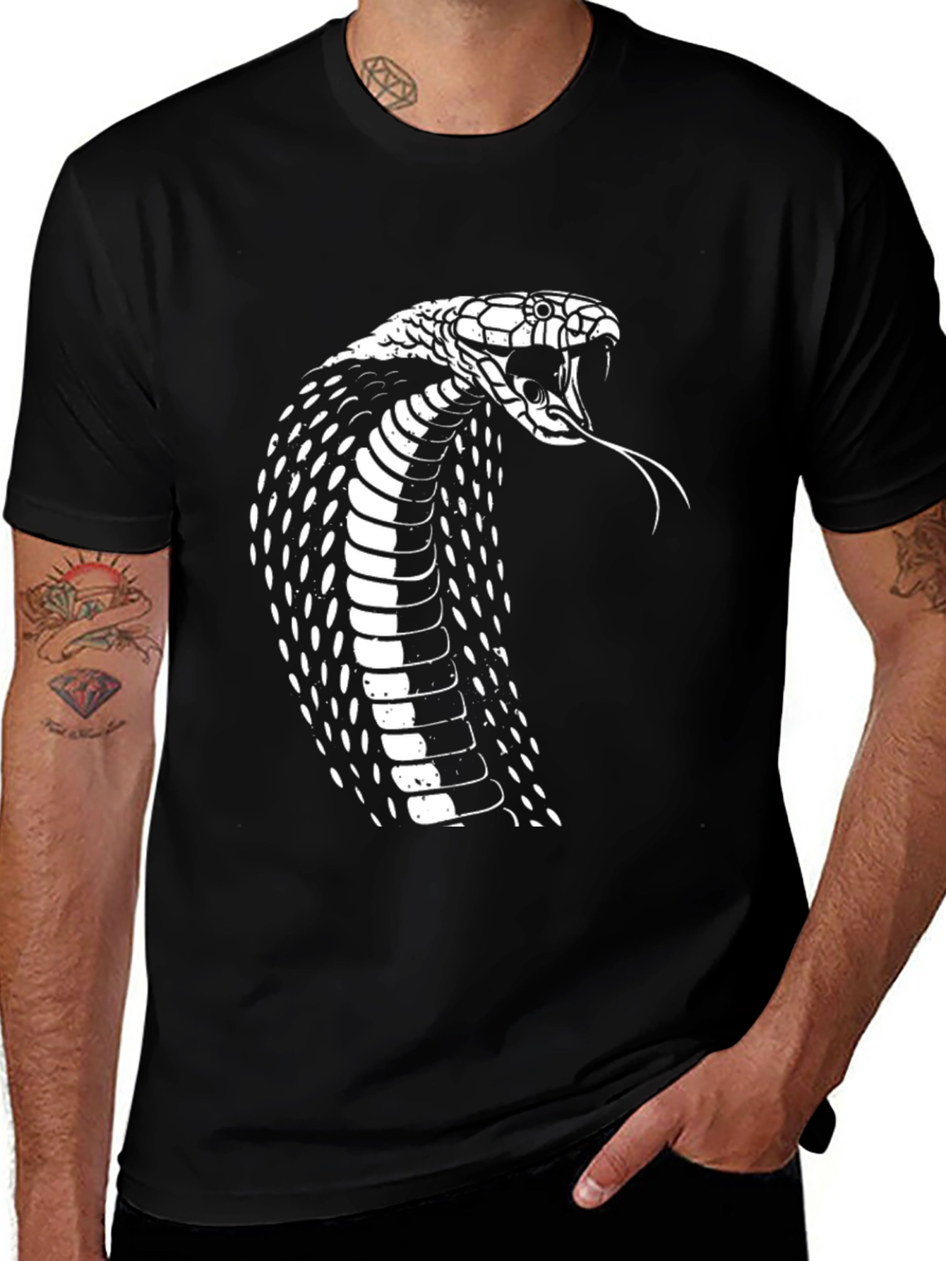 Variant 7 of Men's Black Cobra Graphic T-Shirt