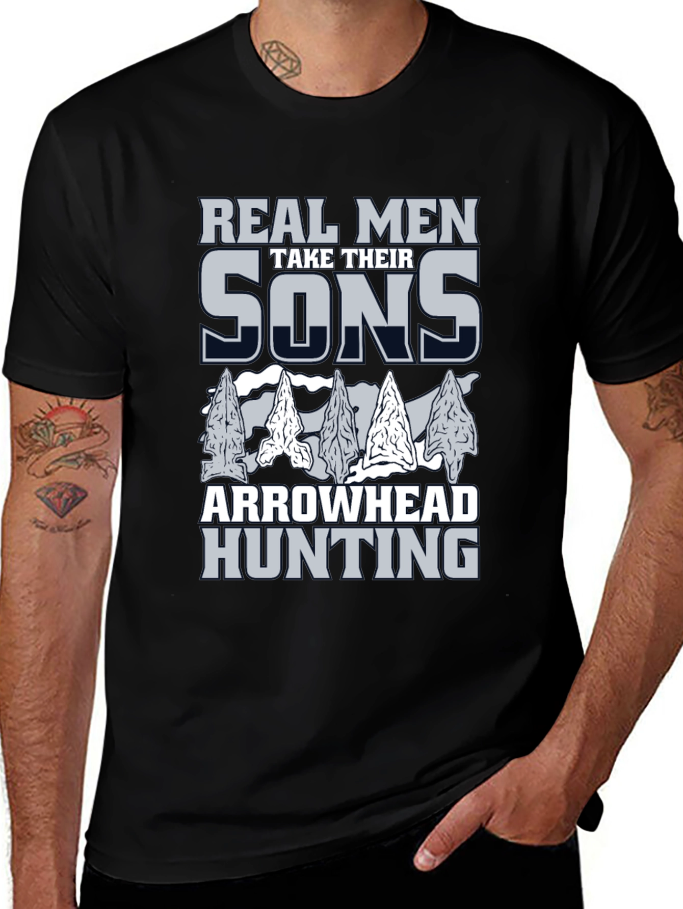 Variant 25 of Real Men Arrowhead Hunting T-Shirt 