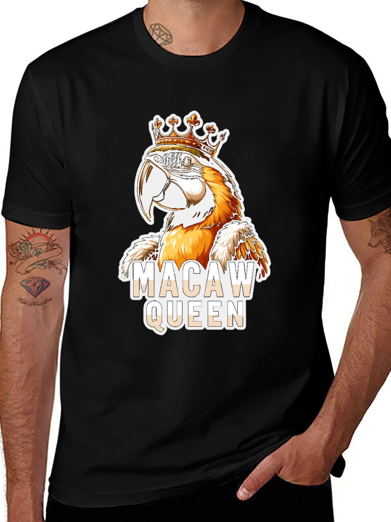 Variant 20 of Macaw Queen Graphic T-Shirt - Parrot Lover Tee