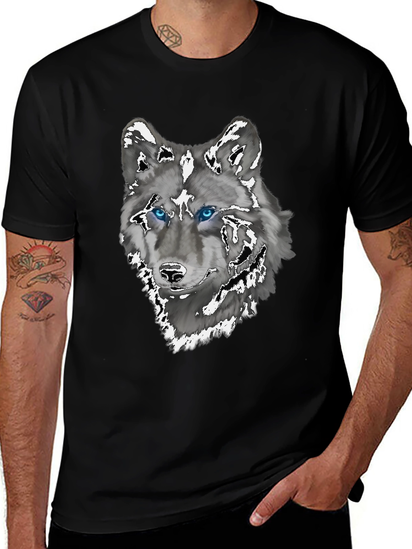 Variant 3 of Men's Black Wolf Graphic T-Shirt