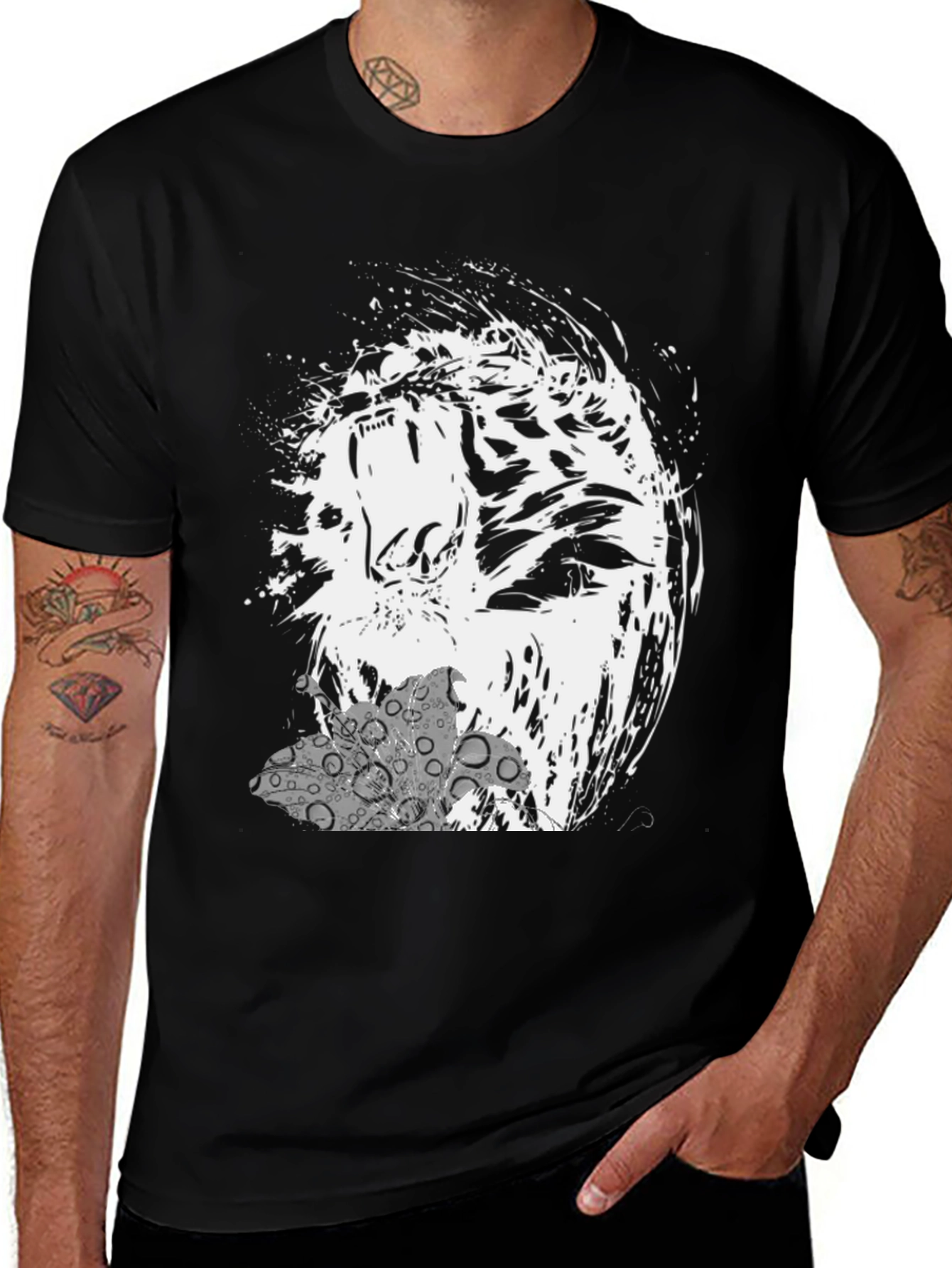 Variant 26 of Abstract Tiger Graphic Print Black T-Shirt