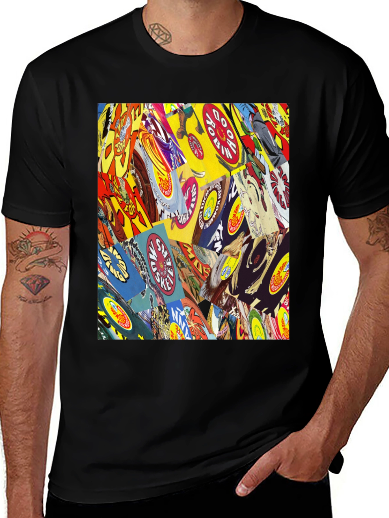 Variant 5 of Comic Book Cover Print Black T-Shirt