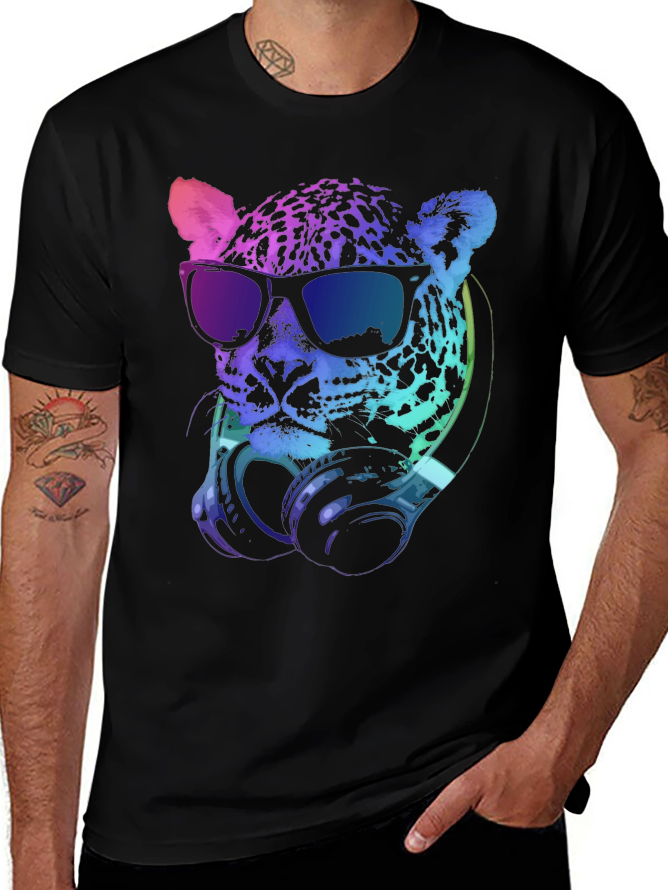 Variant 4 of Cool Leopard Graphic Tee